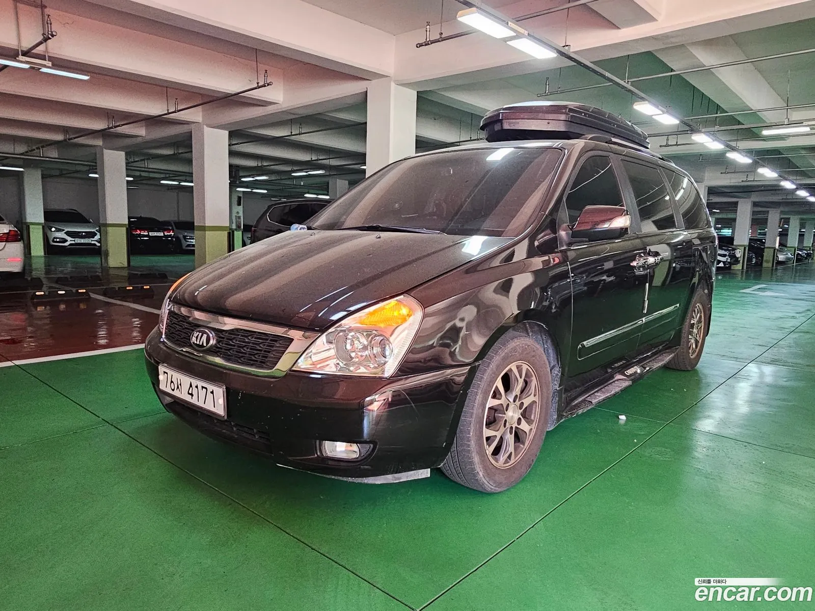 Kia Carnival R 2013 — 4