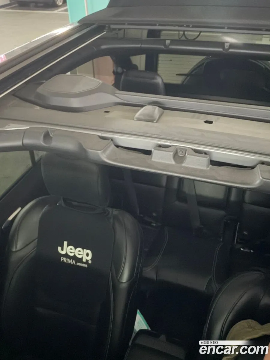 Jeep Wrangler 2021 — 13