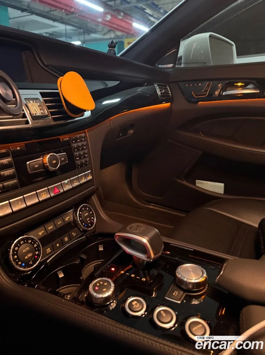 Mercedes-Benz CLS-Class W218 2012 — 2