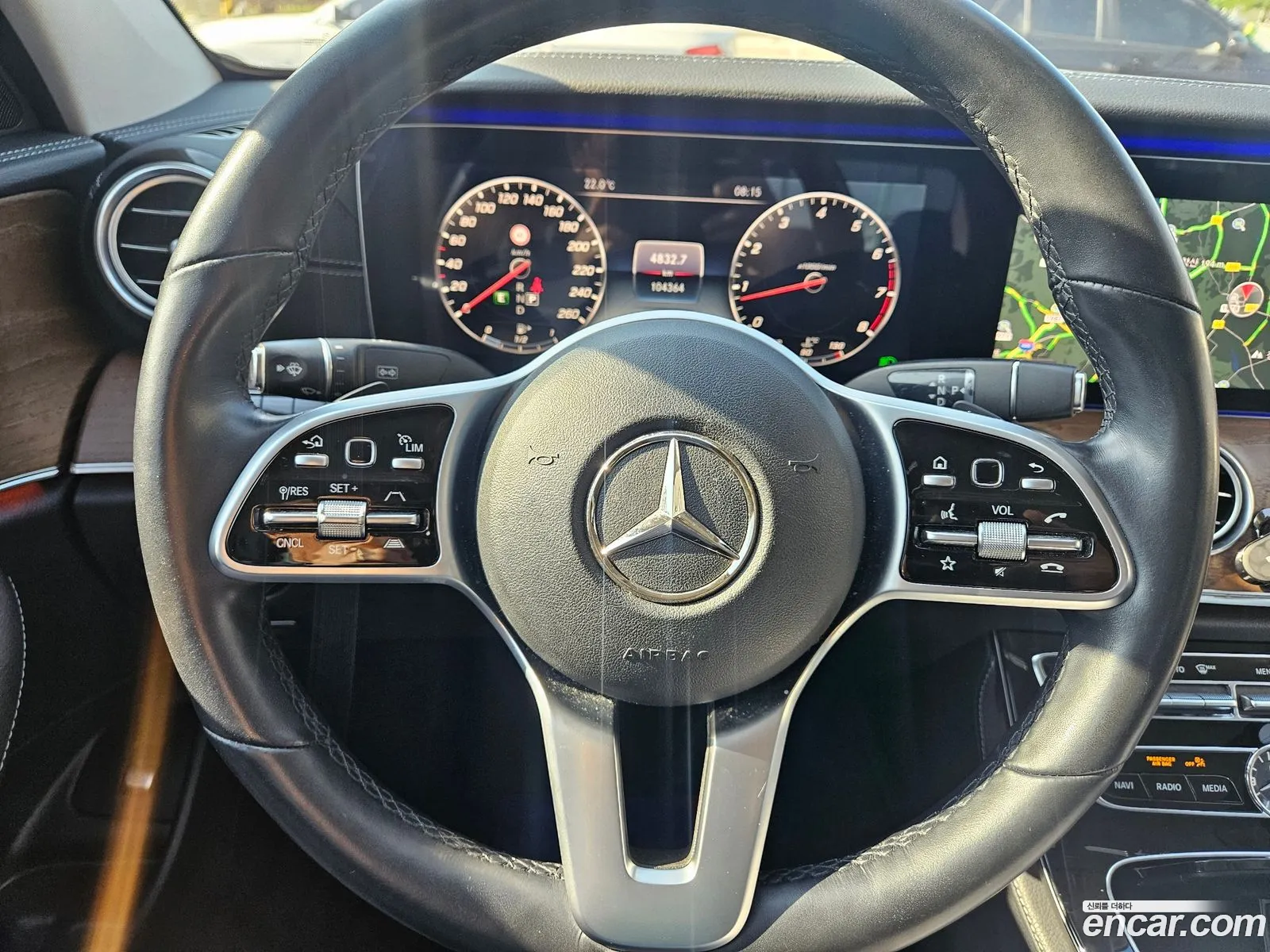 Mercedes-Benz E-Class W213 2020 — 13