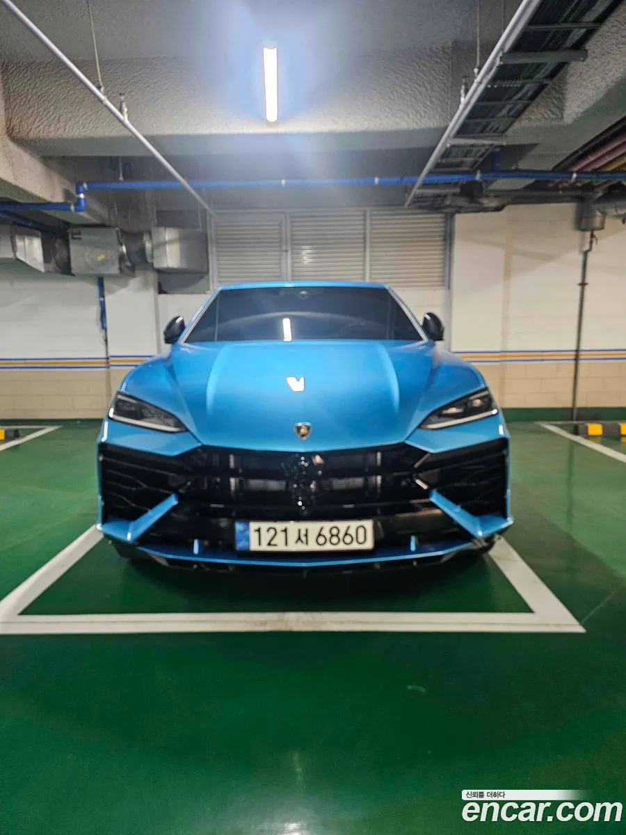Lamborghini Urus 2025 — 4
