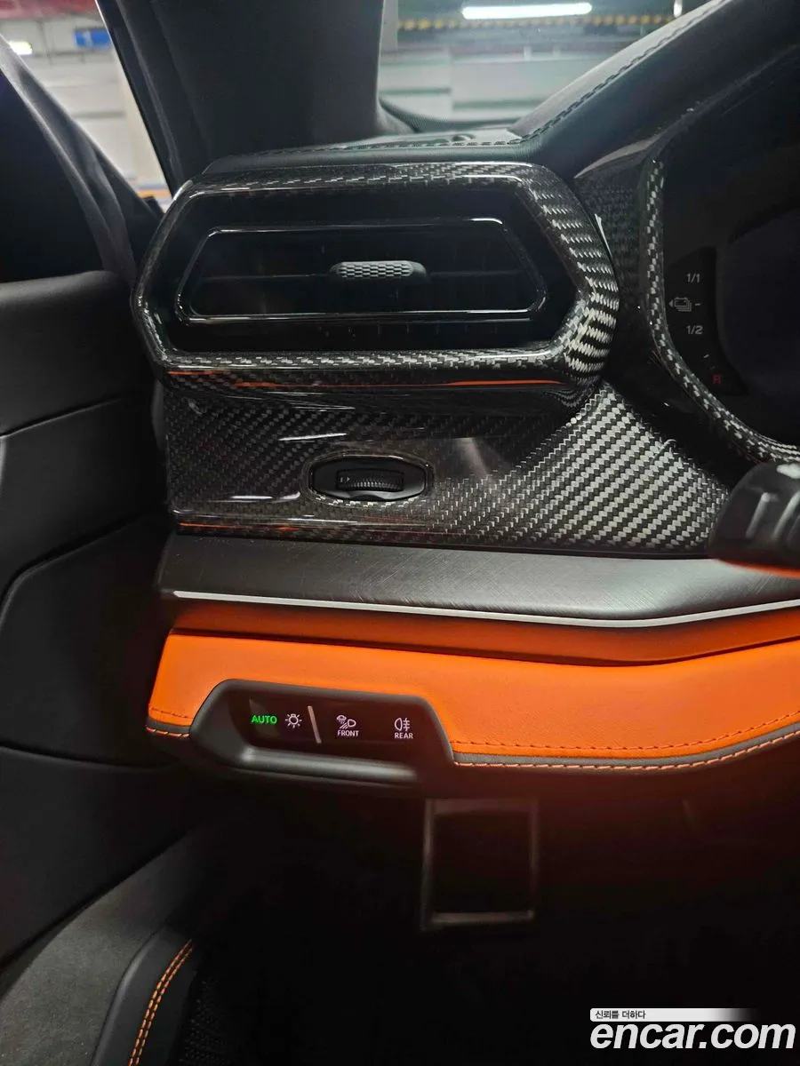 Lamborghini Urus 2025 — 2