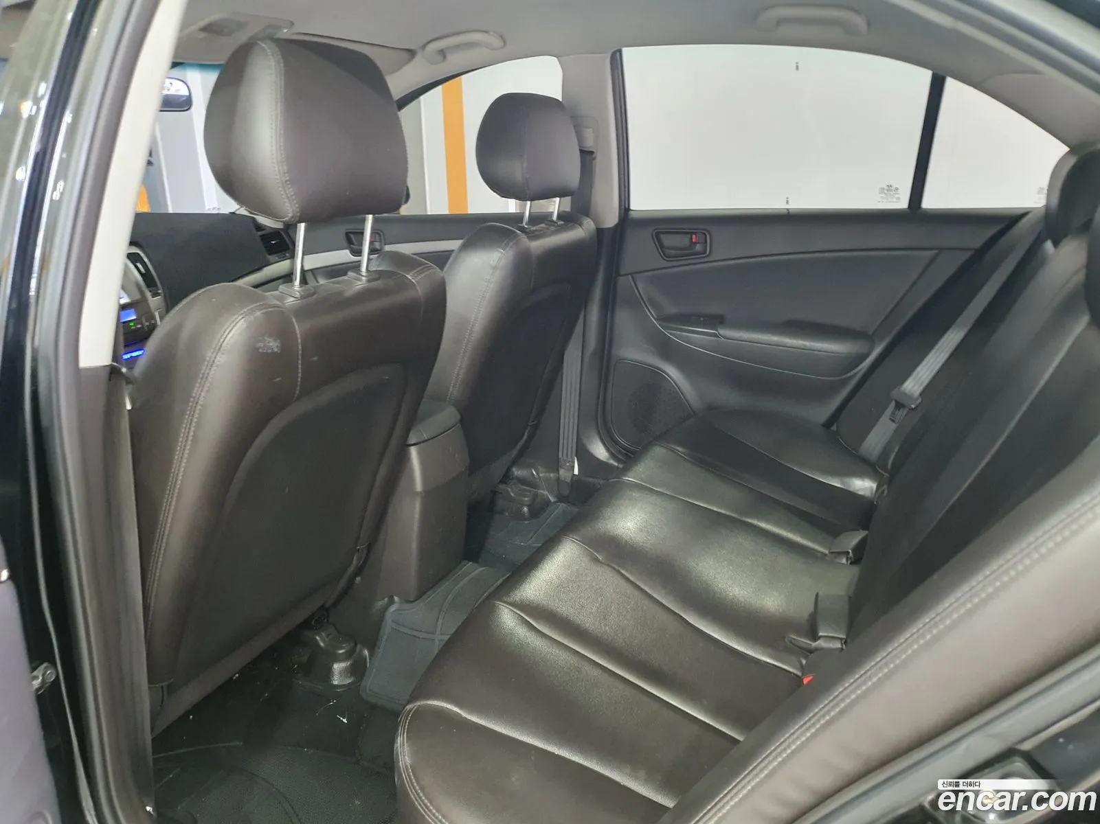 Hyundai NF Sonata Transform
