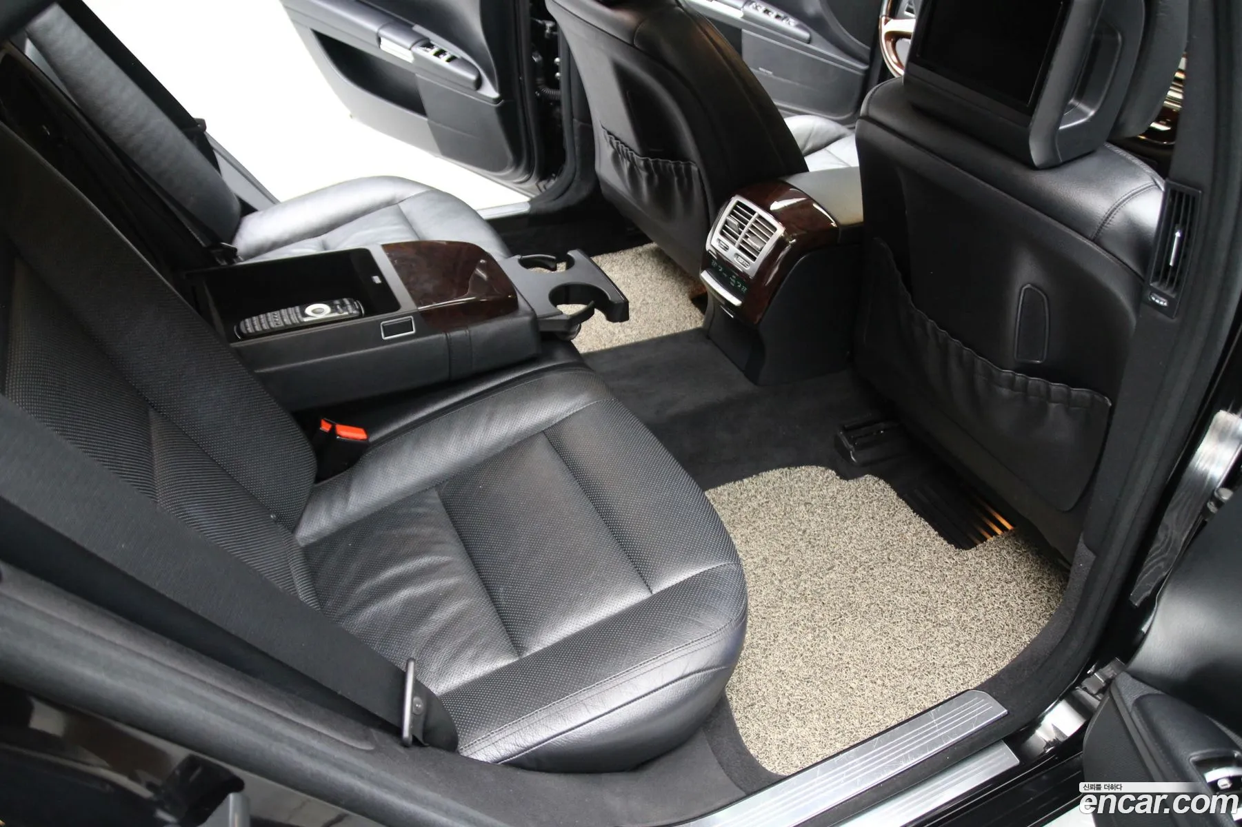Mercedes-Benz S-Class W221 2012 — 20