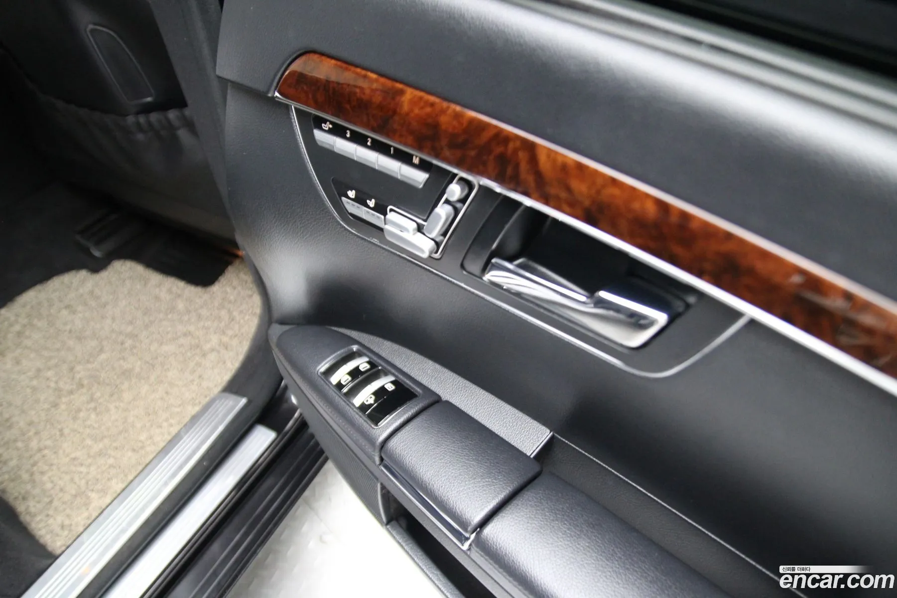 Mercedes-Benz S-Class W221 2012 — 13