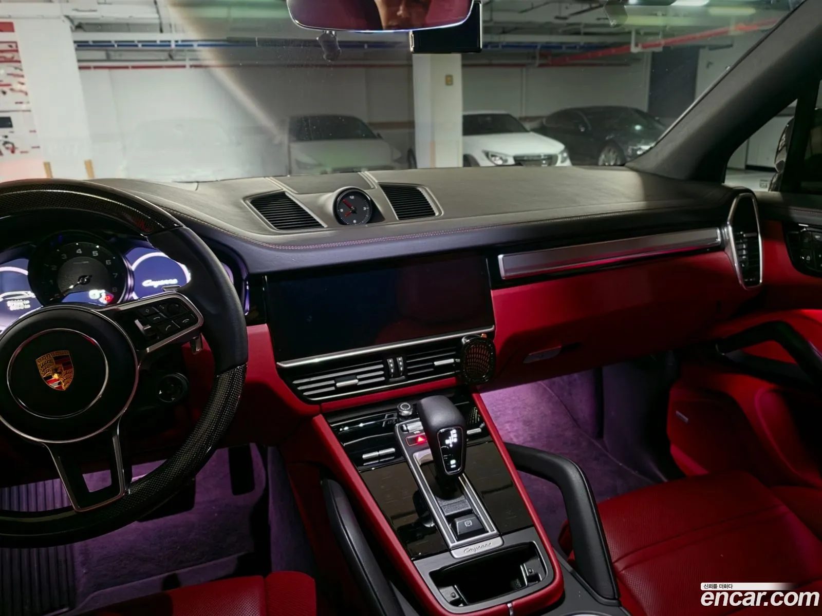 Porsche Cayenne 2023 — 2