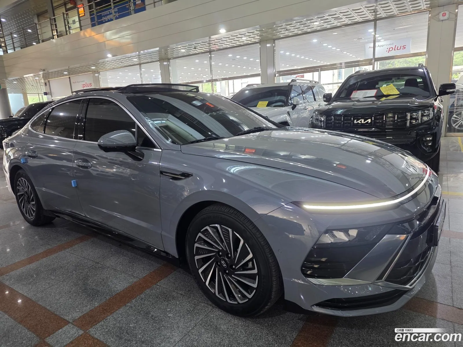 Hyundai Sonata the Edge Hybrid 2024 — 3