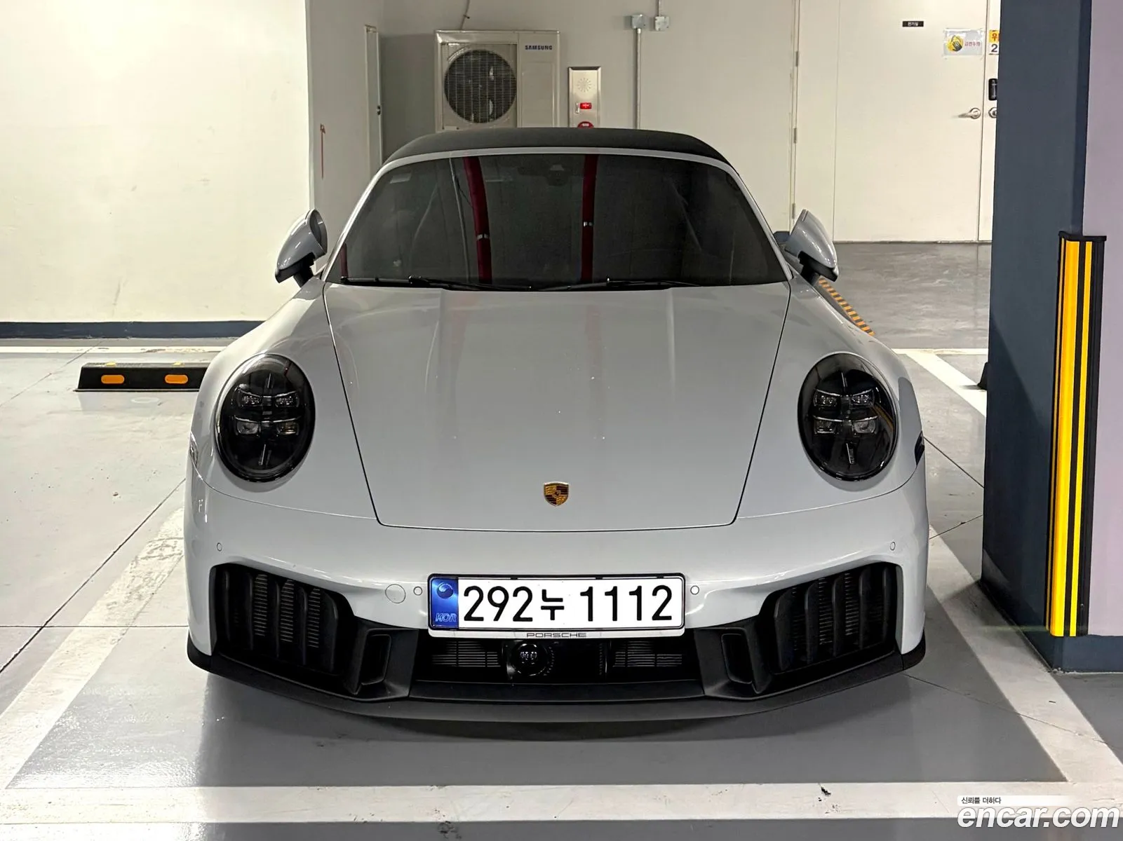 Porsche 911 2025 — 11