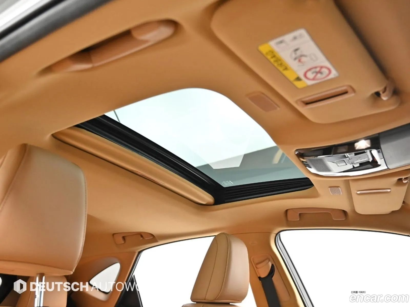 Lexus NX350h 2022 — 19