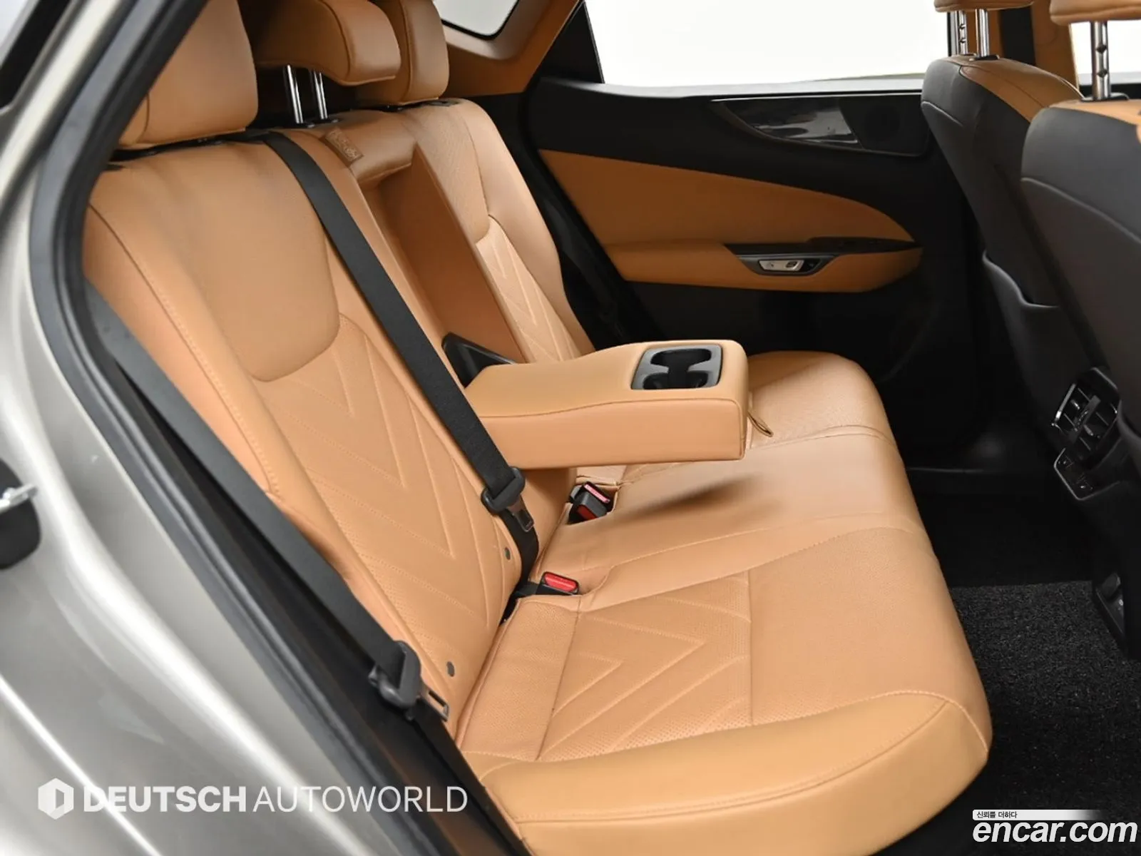 Lexus NX350h 2022 — 4