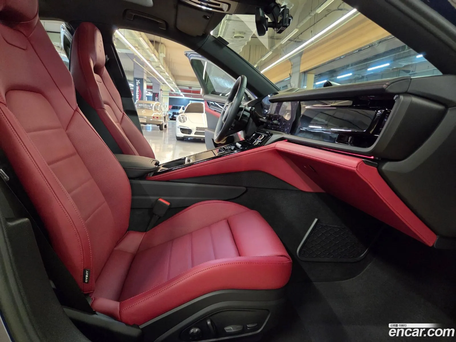 Porsche Panamera 2025 — 4