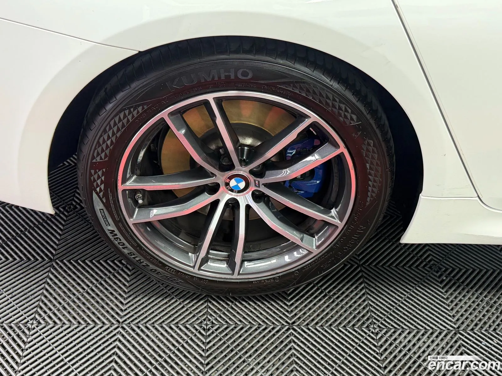 BMW 5 Series 2023 — 10
