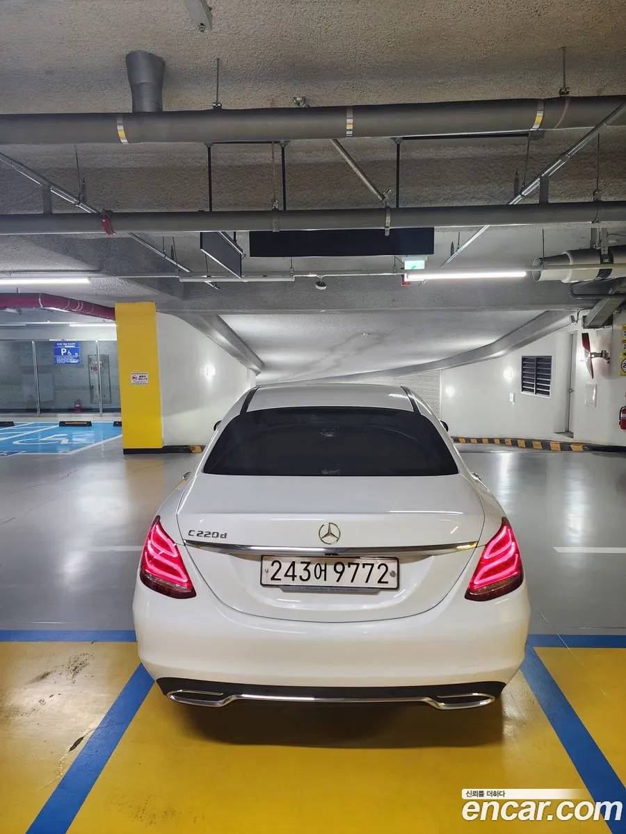 Mercedes-Benz C-Class W205 2015 — 7