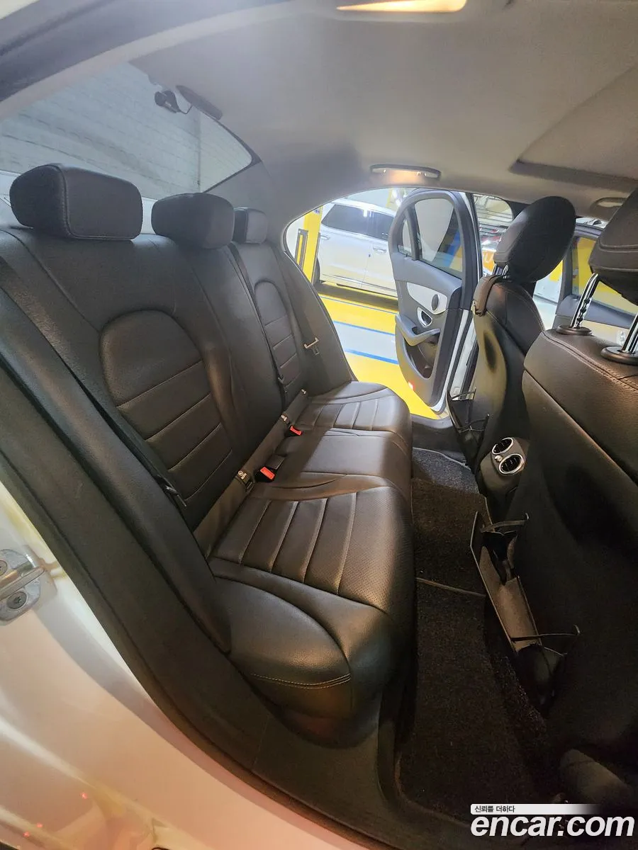 Mercedes-Benz C-Class W205 2015 — 10