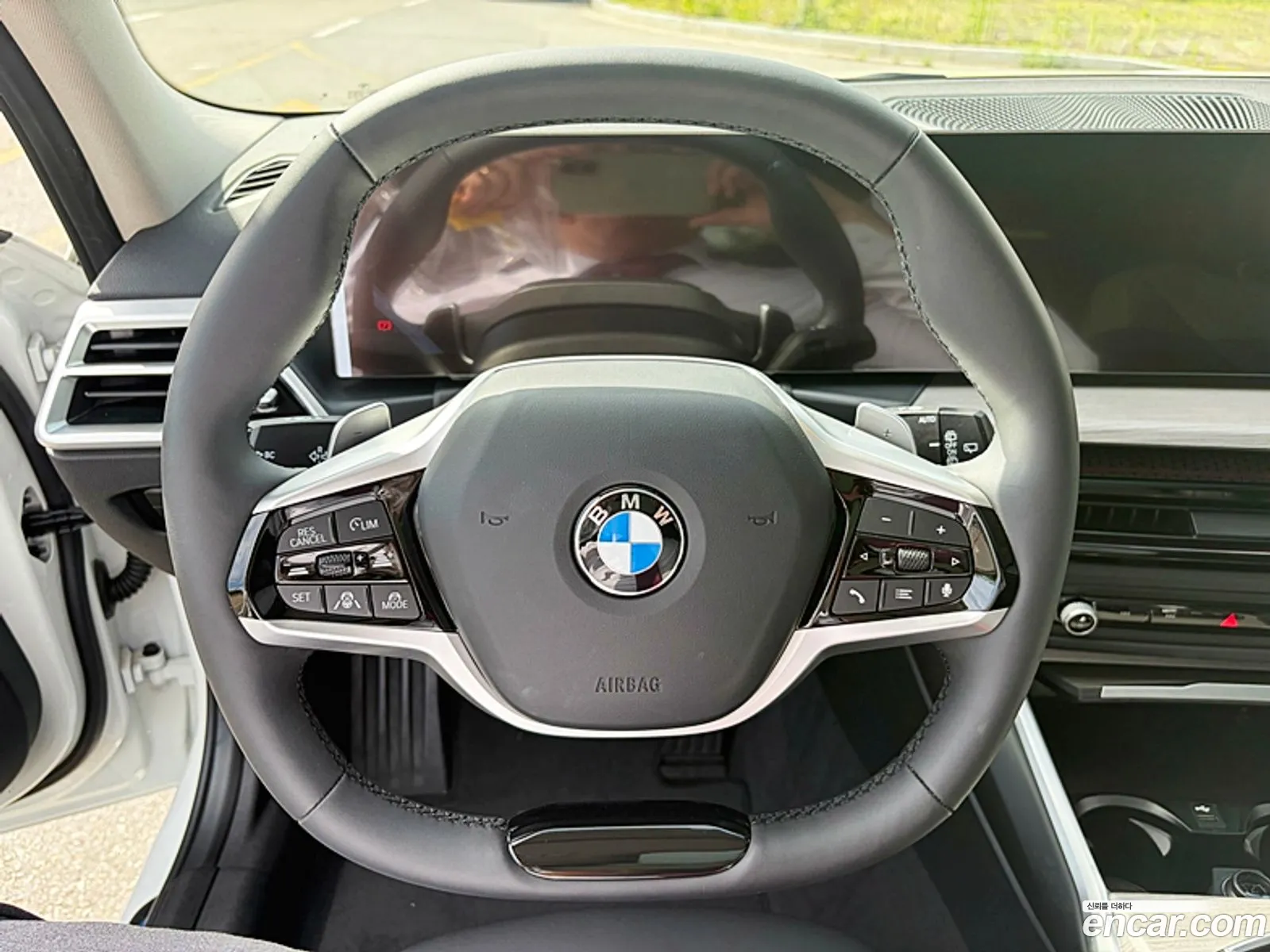 BMW 3 Series 2025 — 4