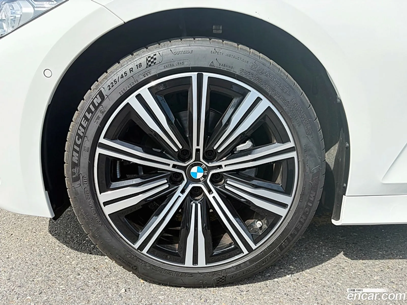 BMW 3 Series 2025 — 20