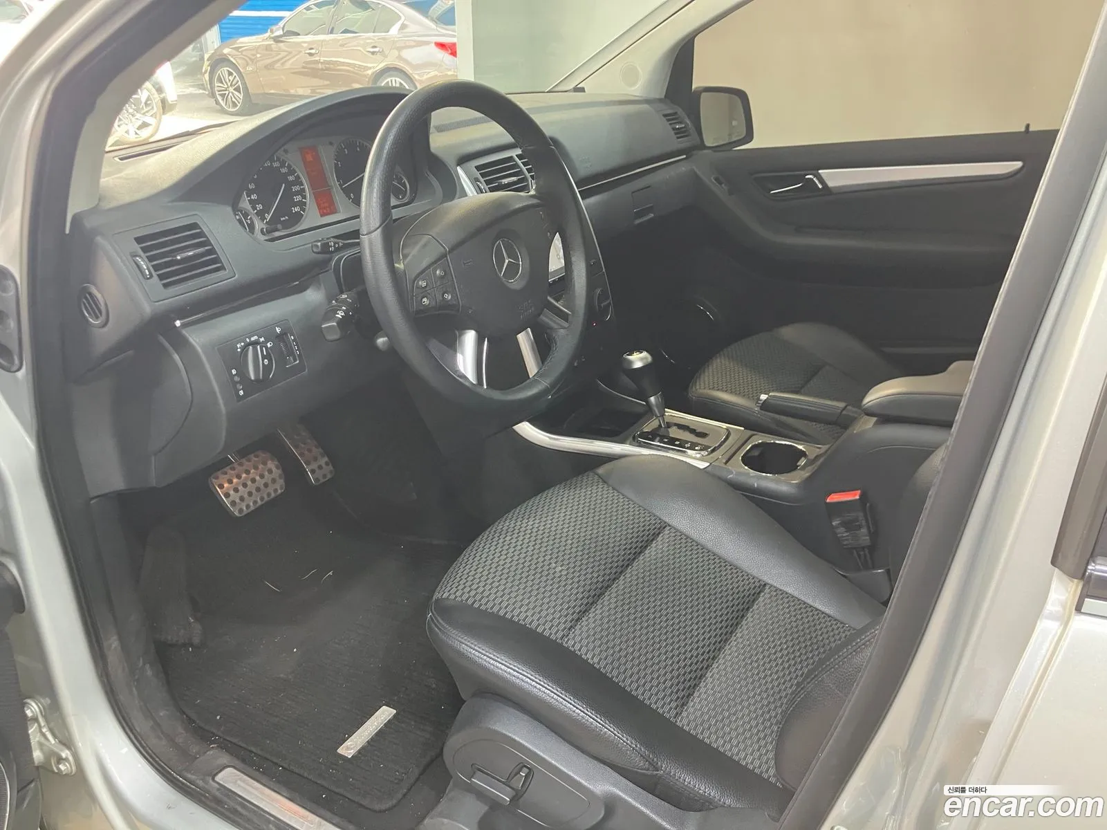 Mercedes-Benz B-Class W245 2011 — 13