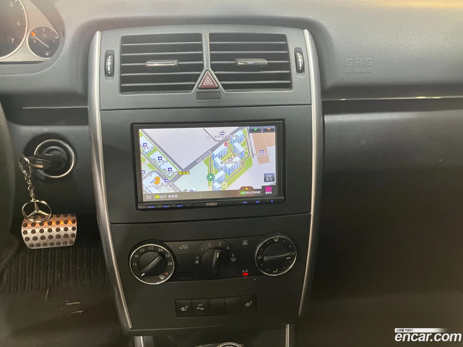 Mercedes-Benz B-Class W245 2011 — 17