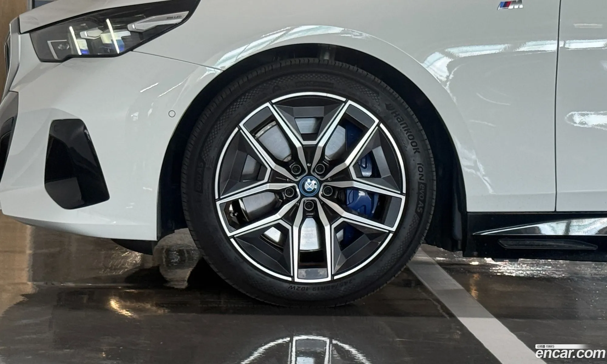 BMW i5 2025 — 2