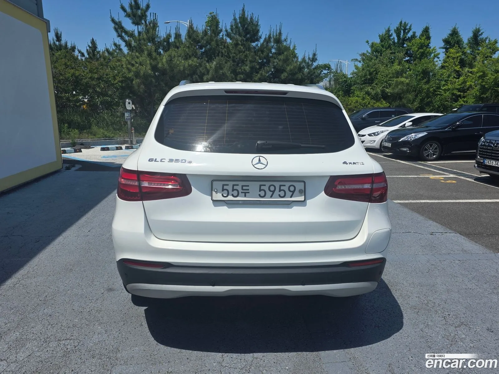 Mercedes-Benz GLC-Class X253 2018 — 11