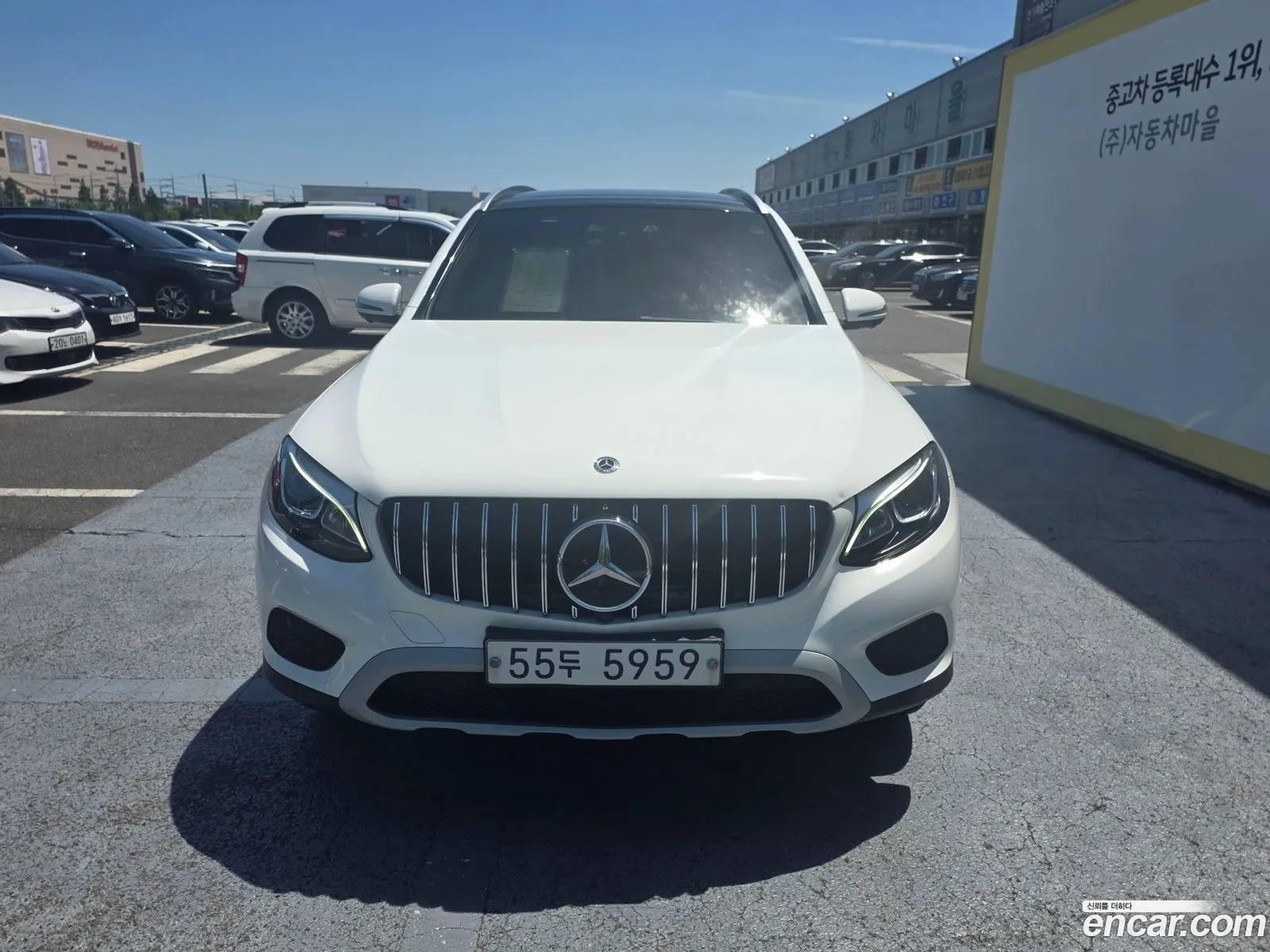 Mercedes-Benz GLC-Class X253 2018 — 14