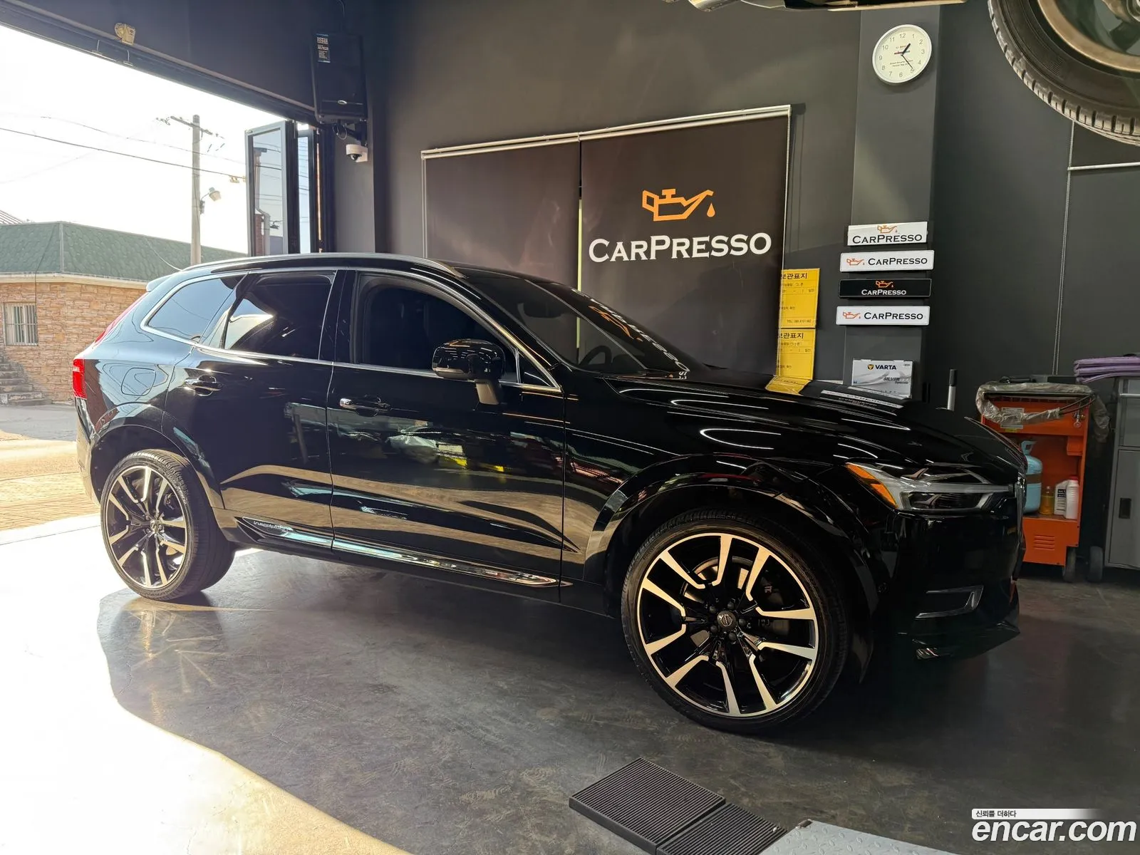 Volvo XC60 2018 — 14