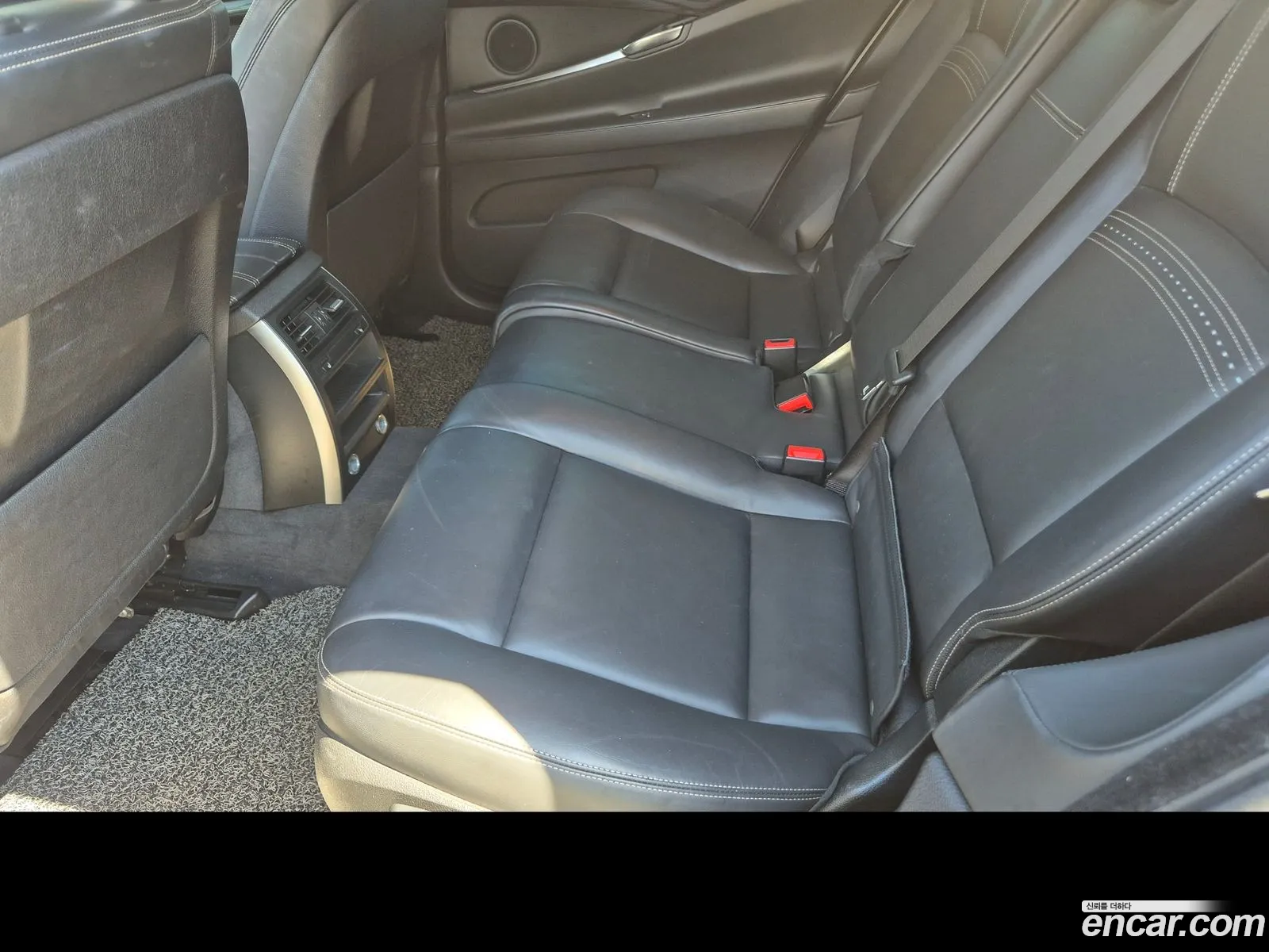 BMW 5 Series GT 2016 — 15