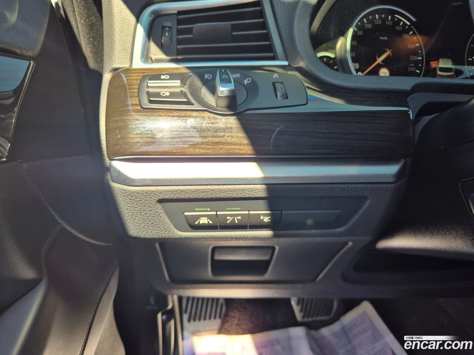 BMW 5 Series GT 2016 — 11