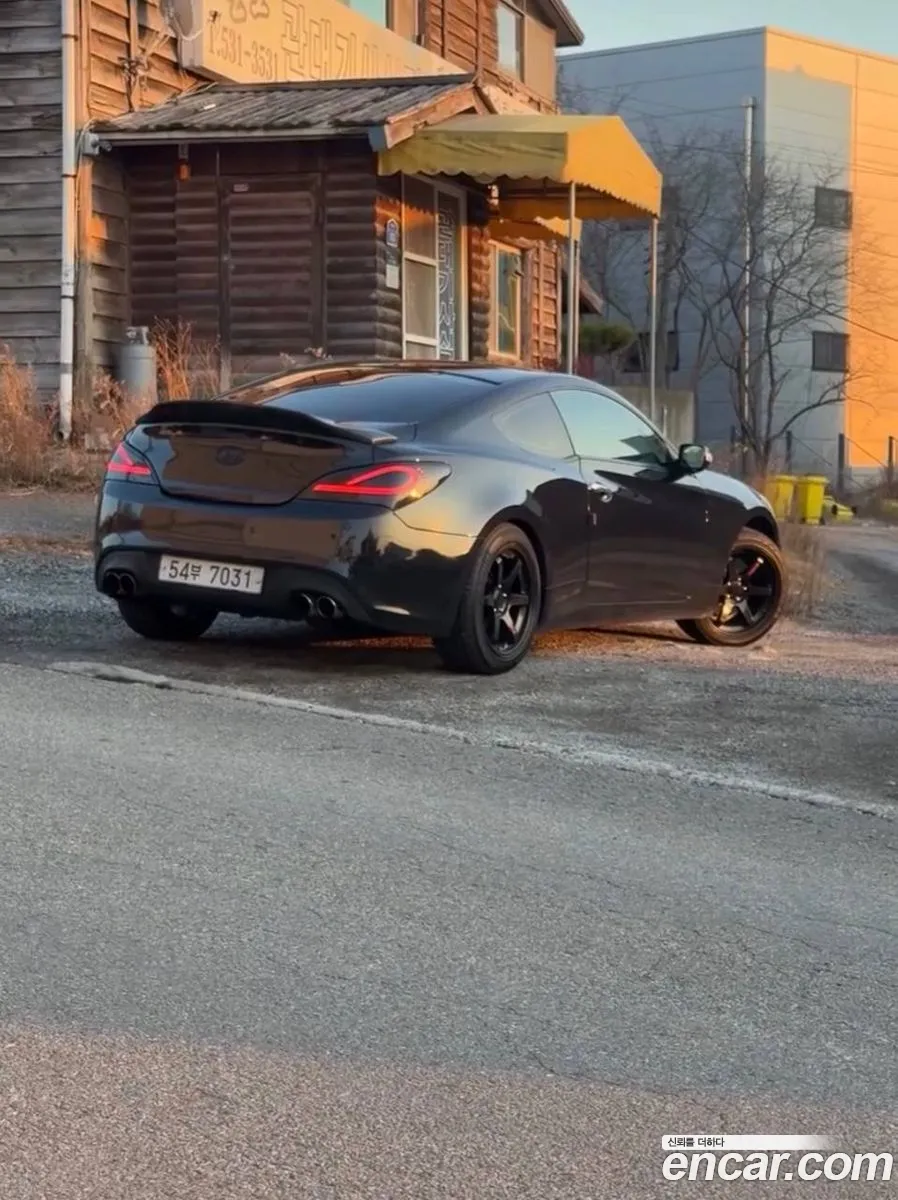 Hyundai Genesis Coupe 2012 — 2
