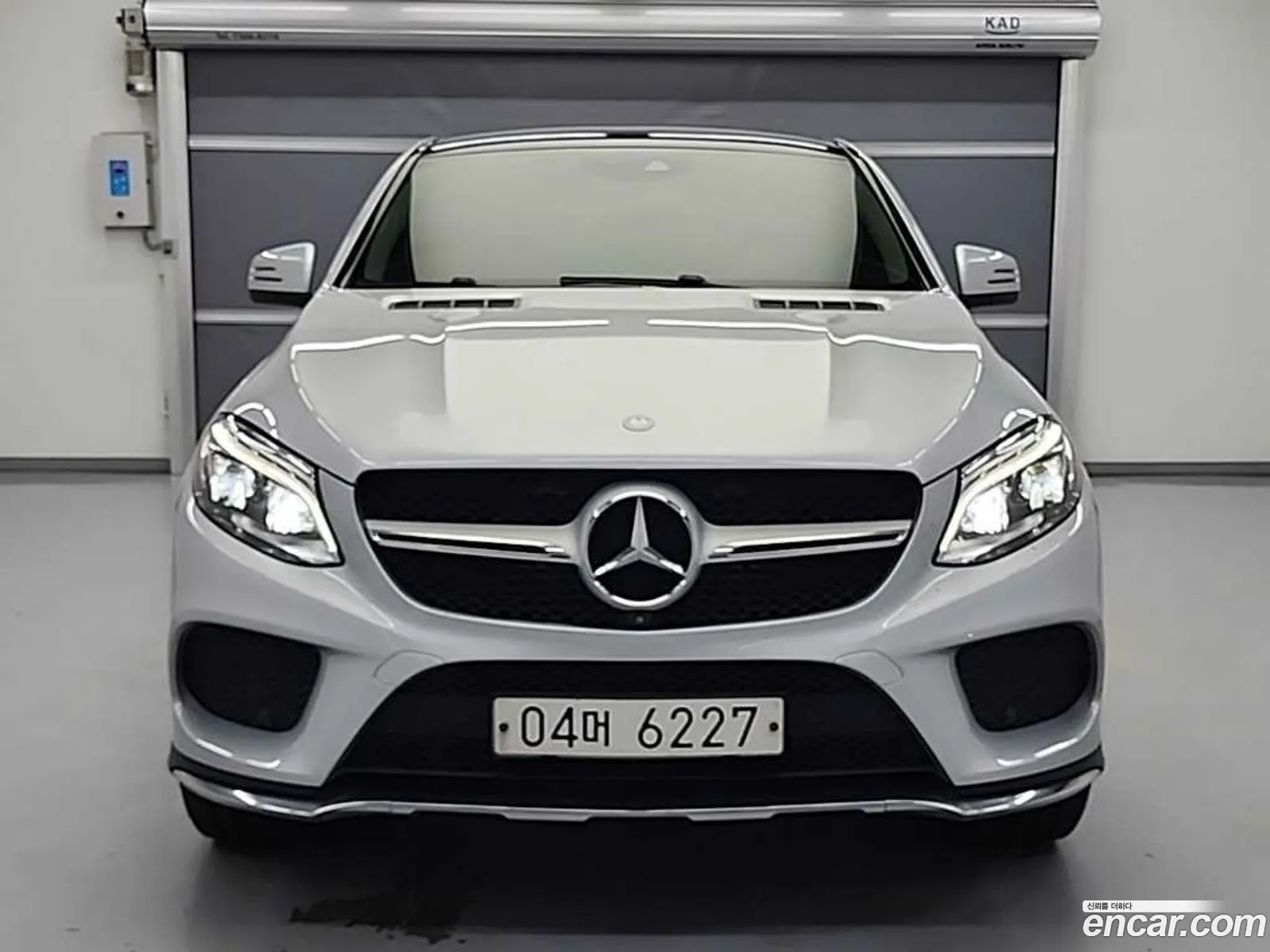 Mercedes-Benz GLE-Class W166 2017 — 15