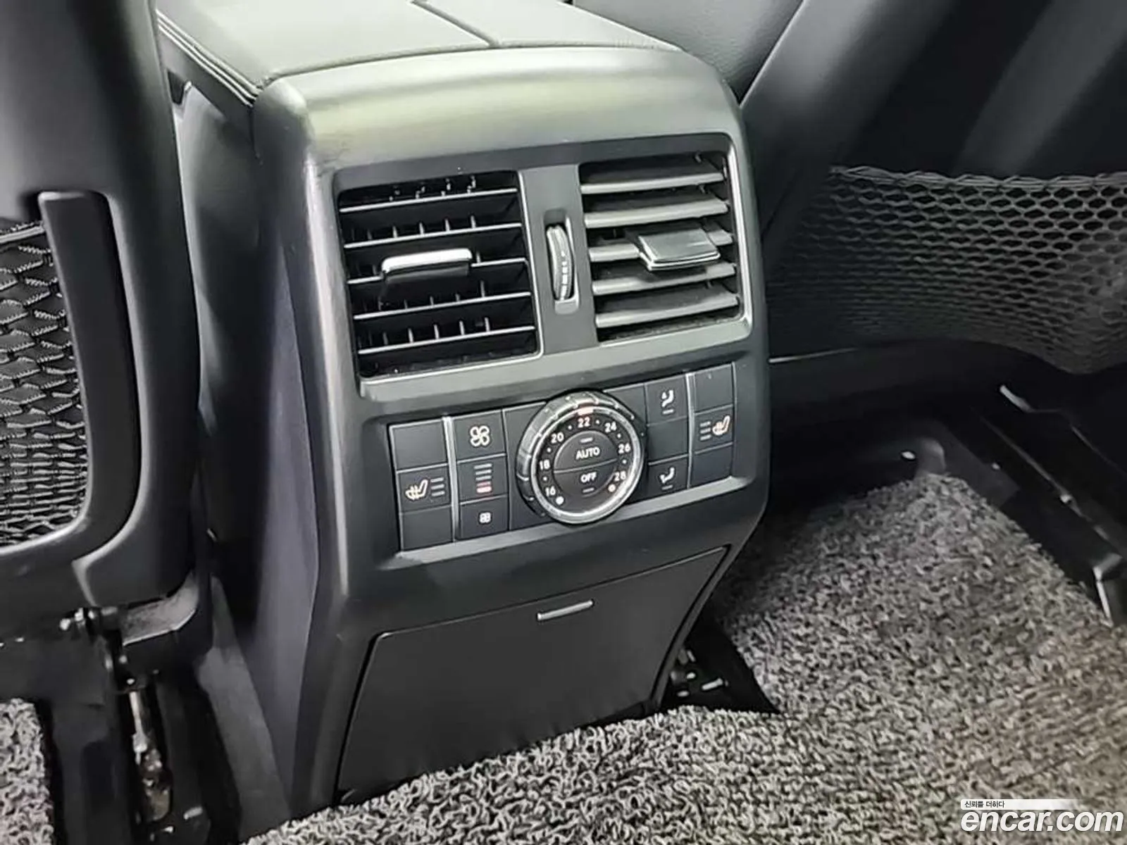 Mercedes-Benz GLE-Class W166 2017 — 5