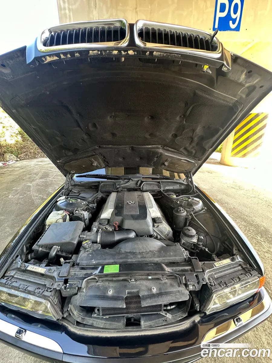 BMW 7 Series 2001 — 2