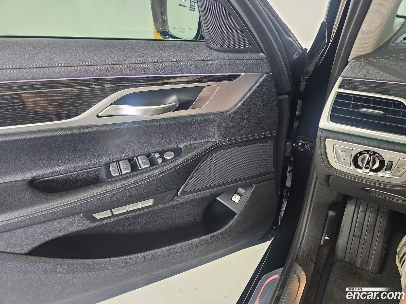 BMW 7 Series 2018 — 8
