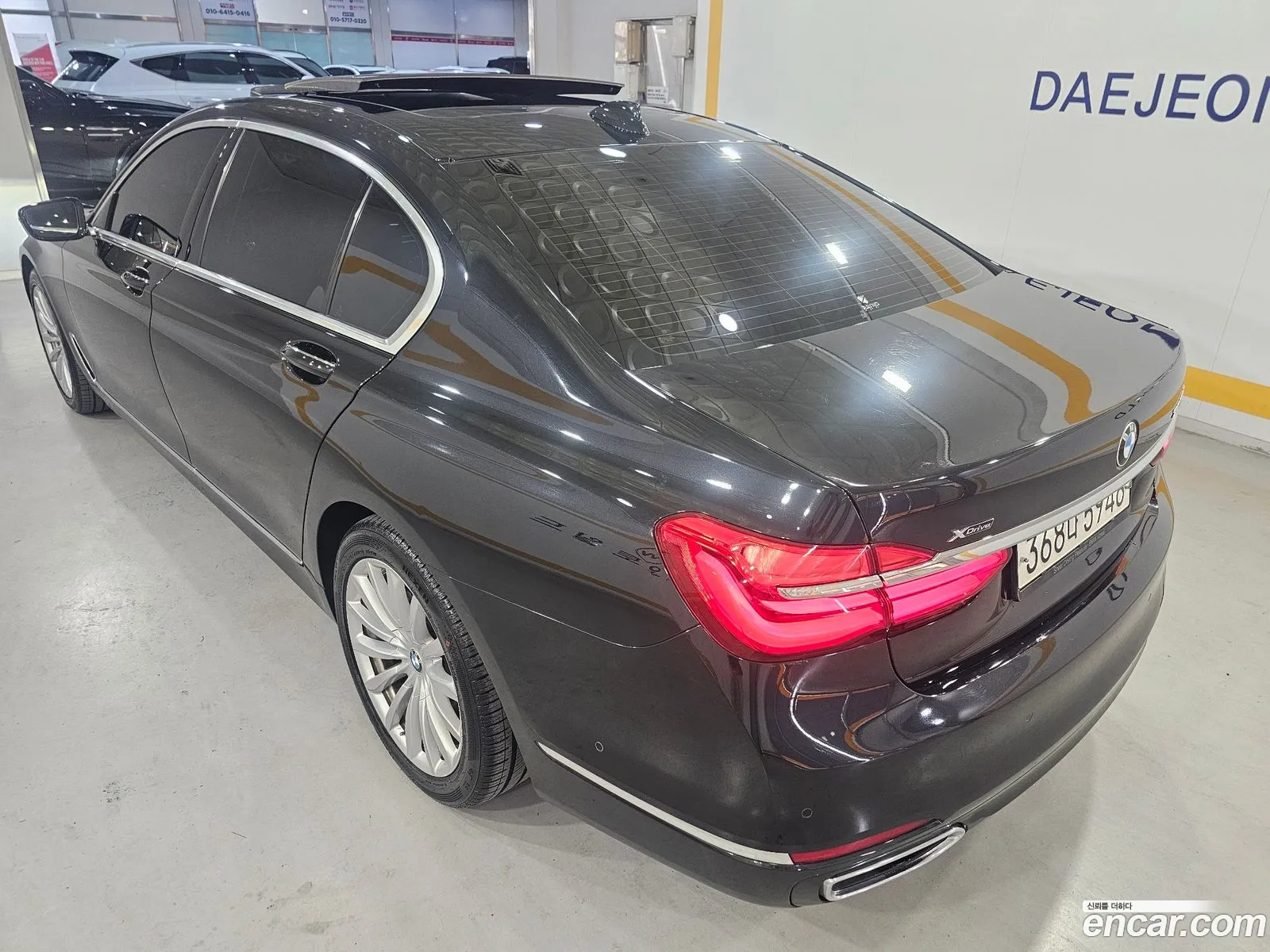 BMW 7 Series 2018 — 10