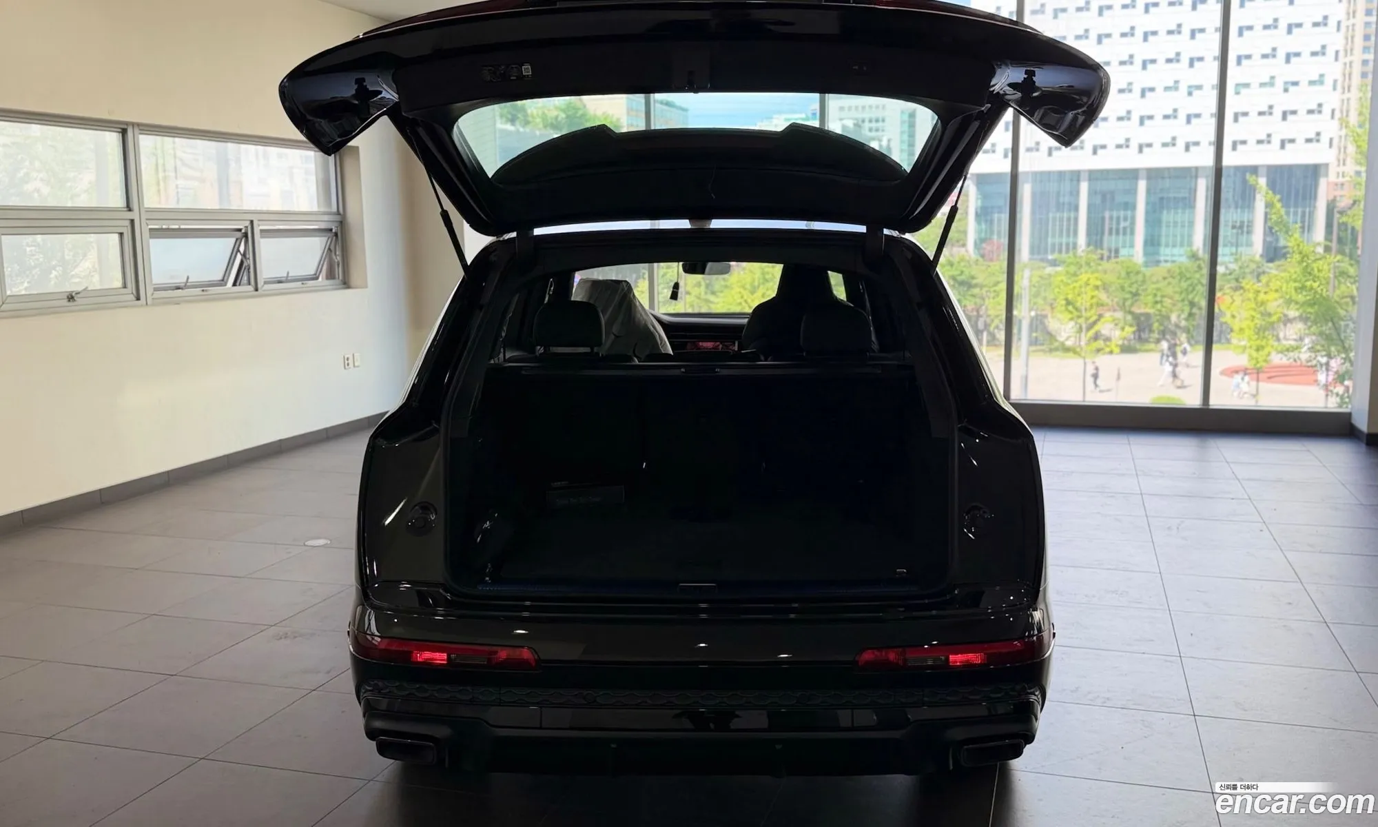Audi Q7 2026 — 8