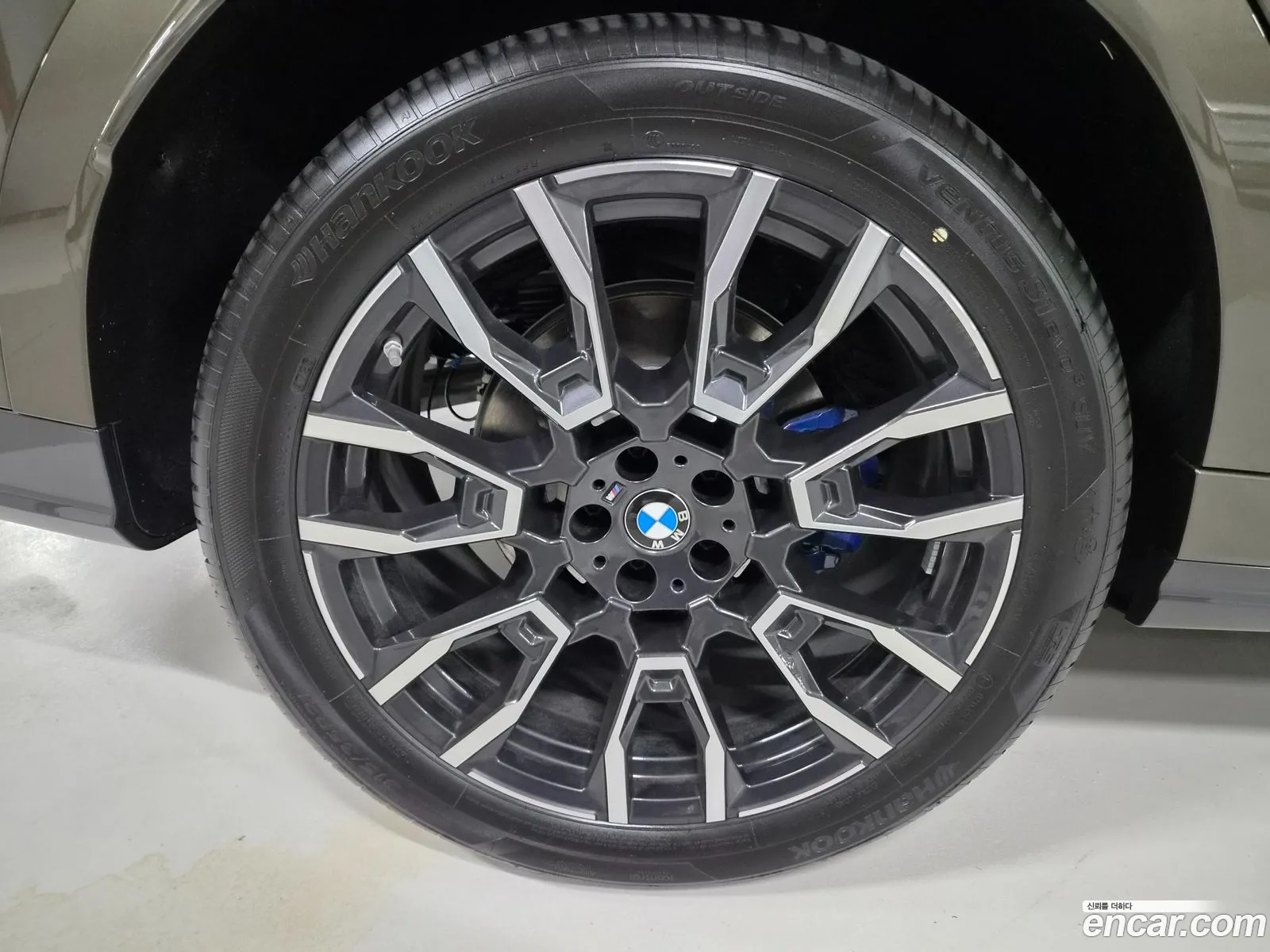 BMW X6 2026 — 11
