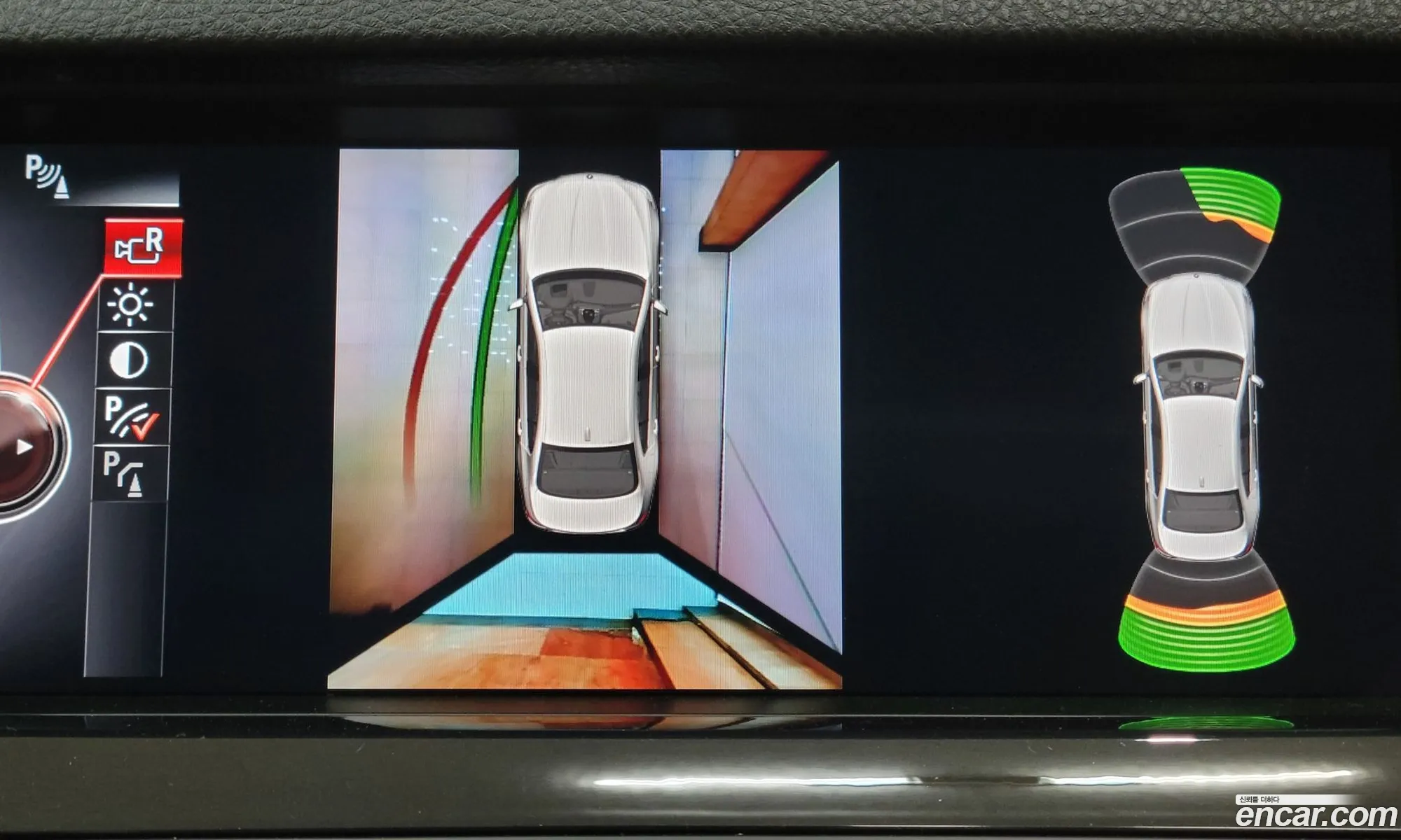 BMW 5 Series 2016 — 12