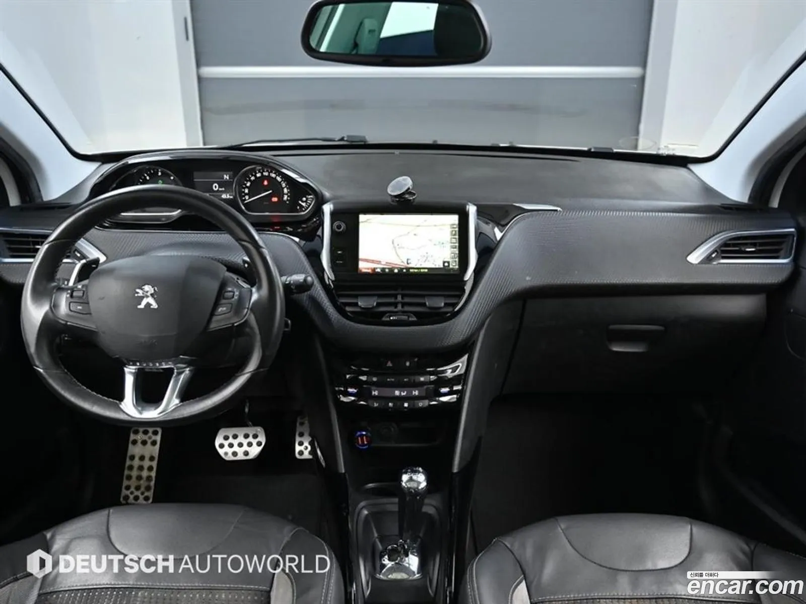 Peugeot 2008 2015 — 13