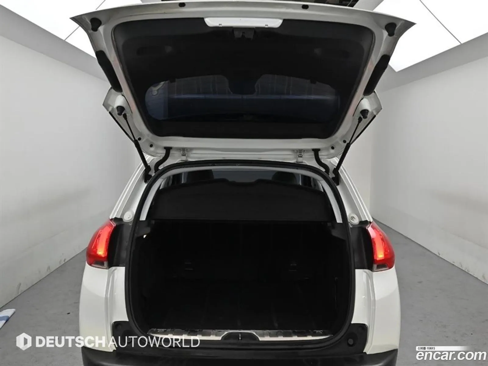Peugeot 2008 2015 — 6