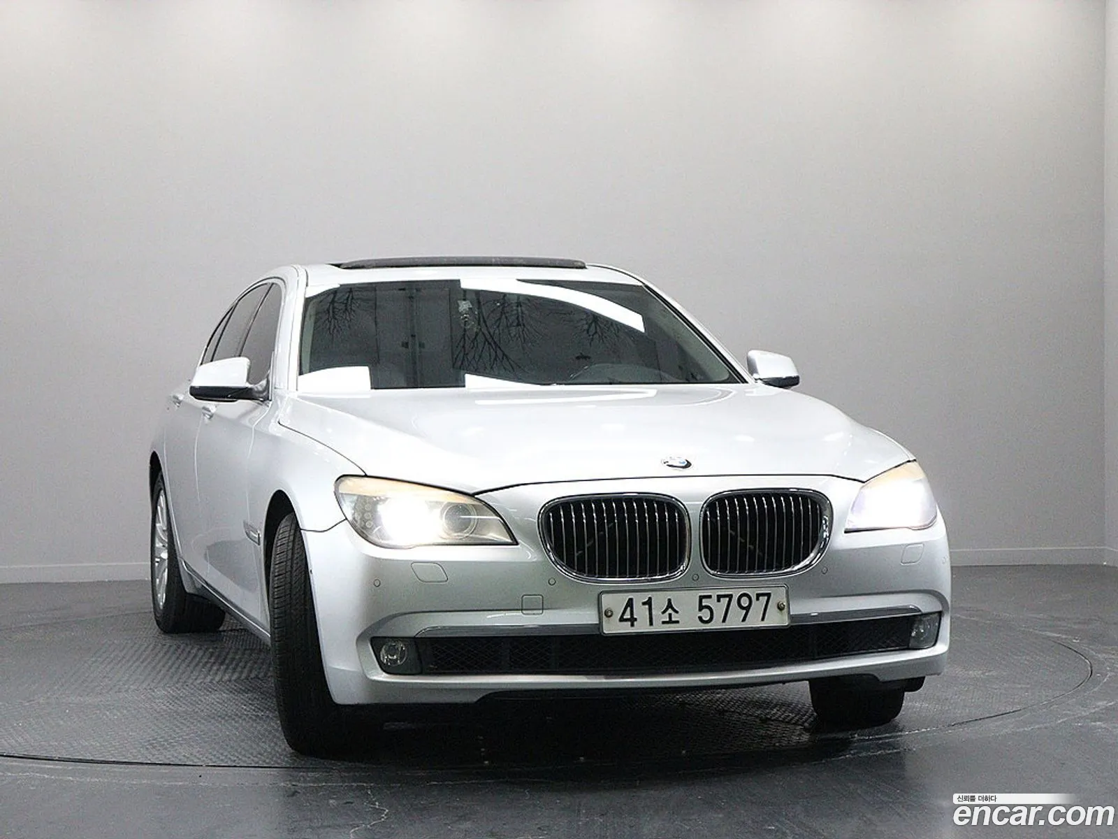 BMW 7 Series 2009 — 2