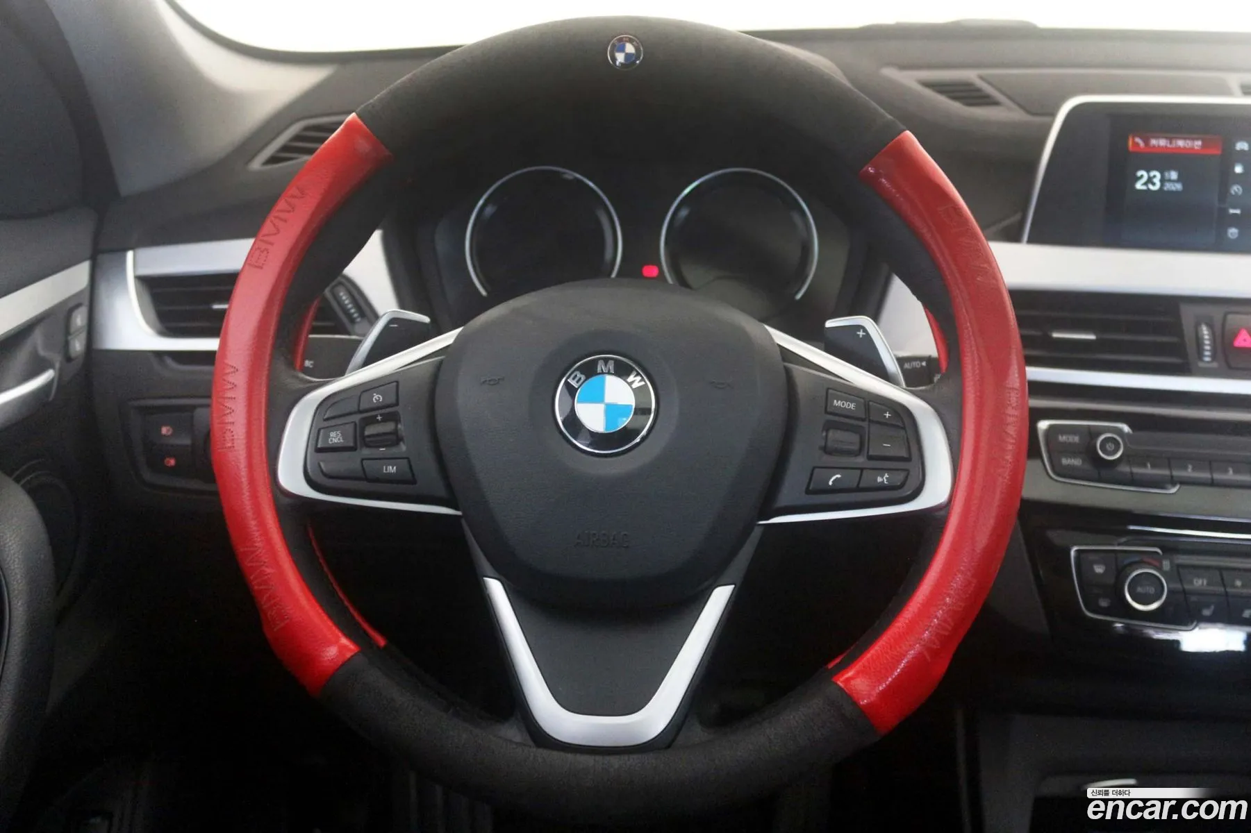 BMW X1 2019 — 11
