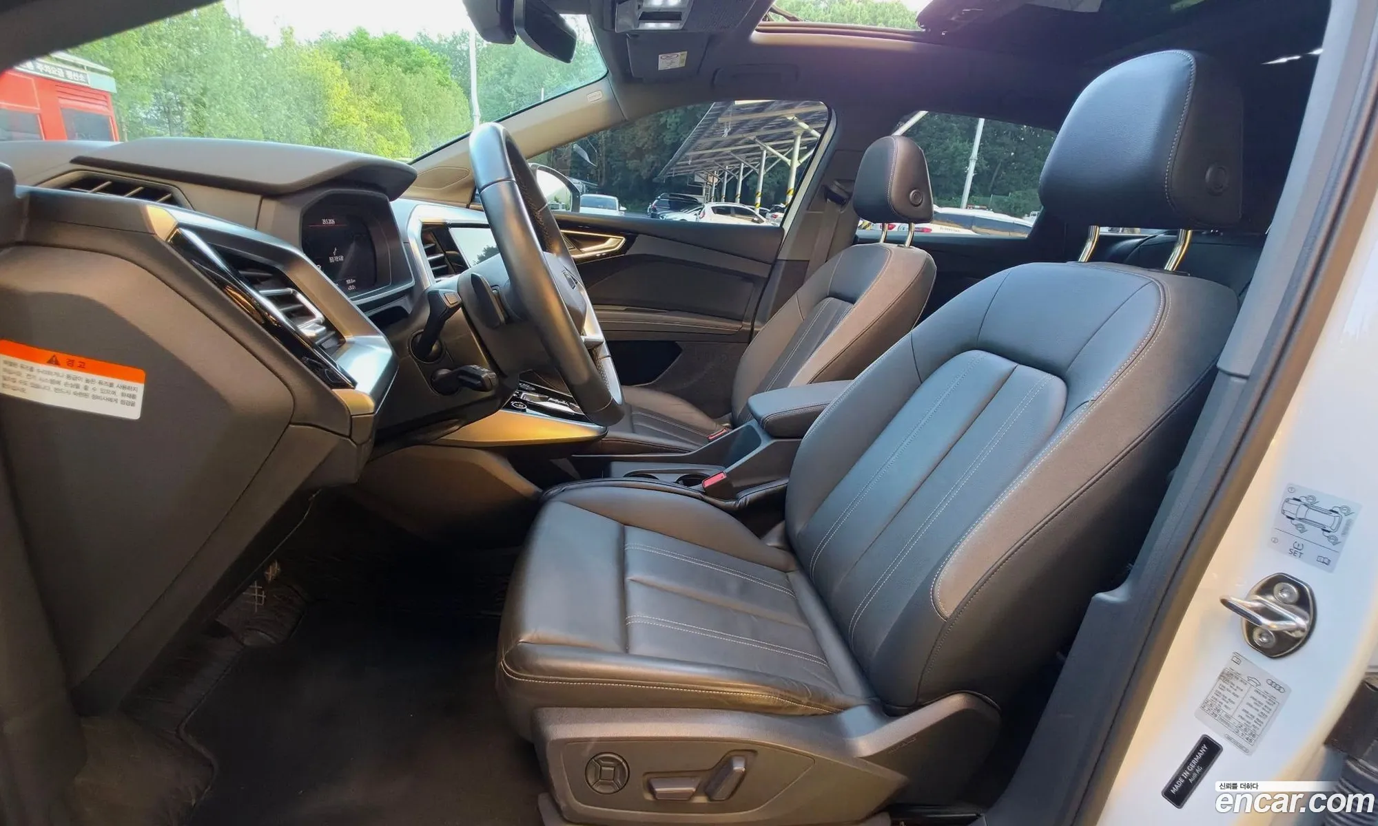 Audi Q4 e-tron 2022 — 7