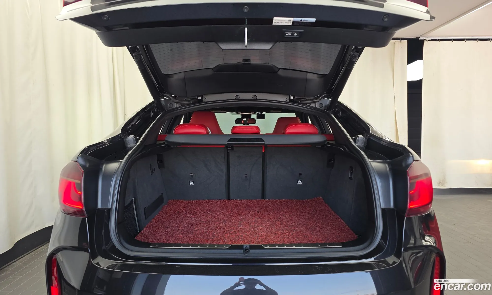 BMW X6 M 2018 WBSKW810XJ0W23768 — 16