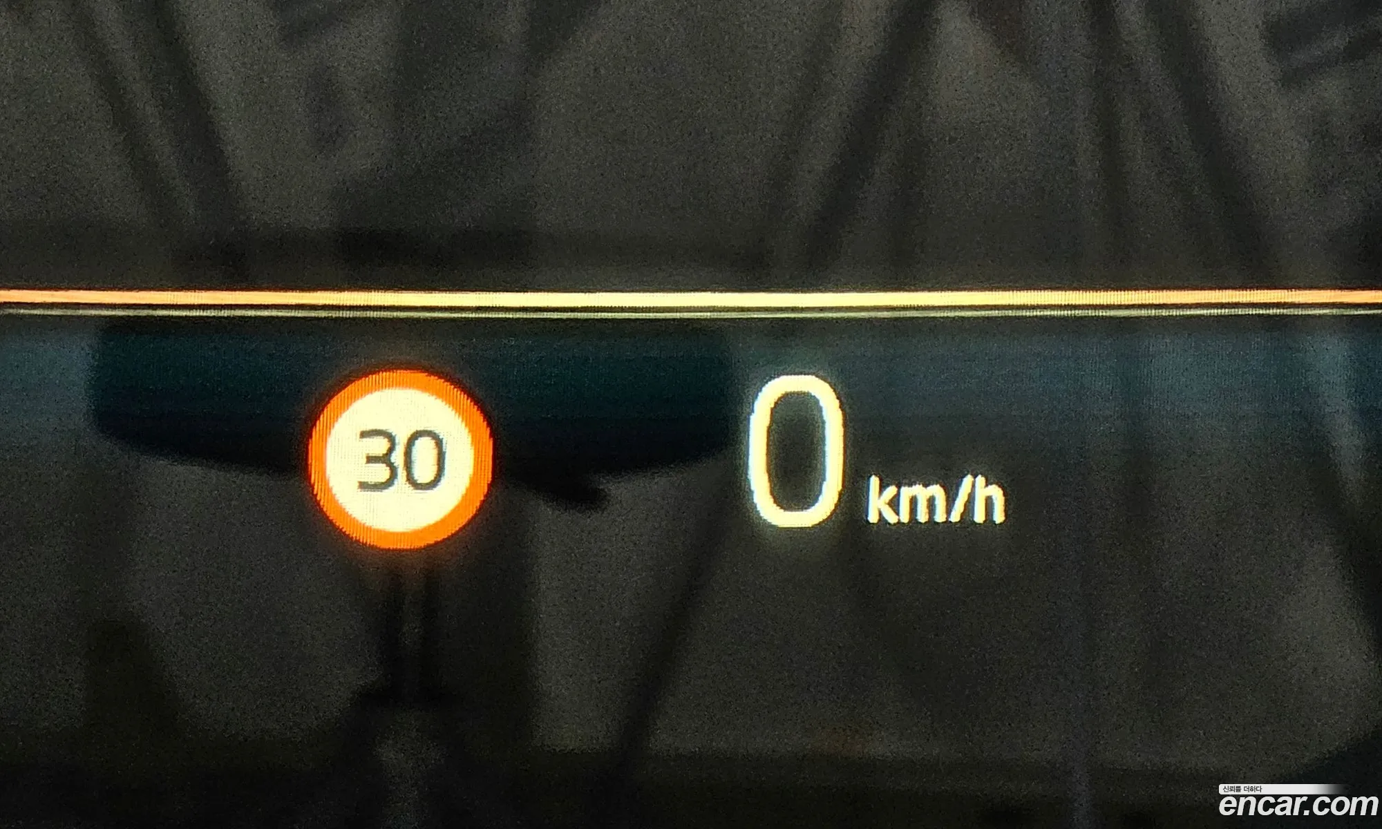 BMW X6 2025 WBA21EY00T9193352 — 24