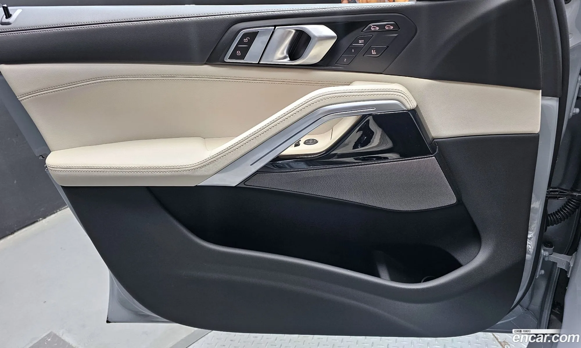 BMW X6 2025 WBA21EY00T9193352 — 2