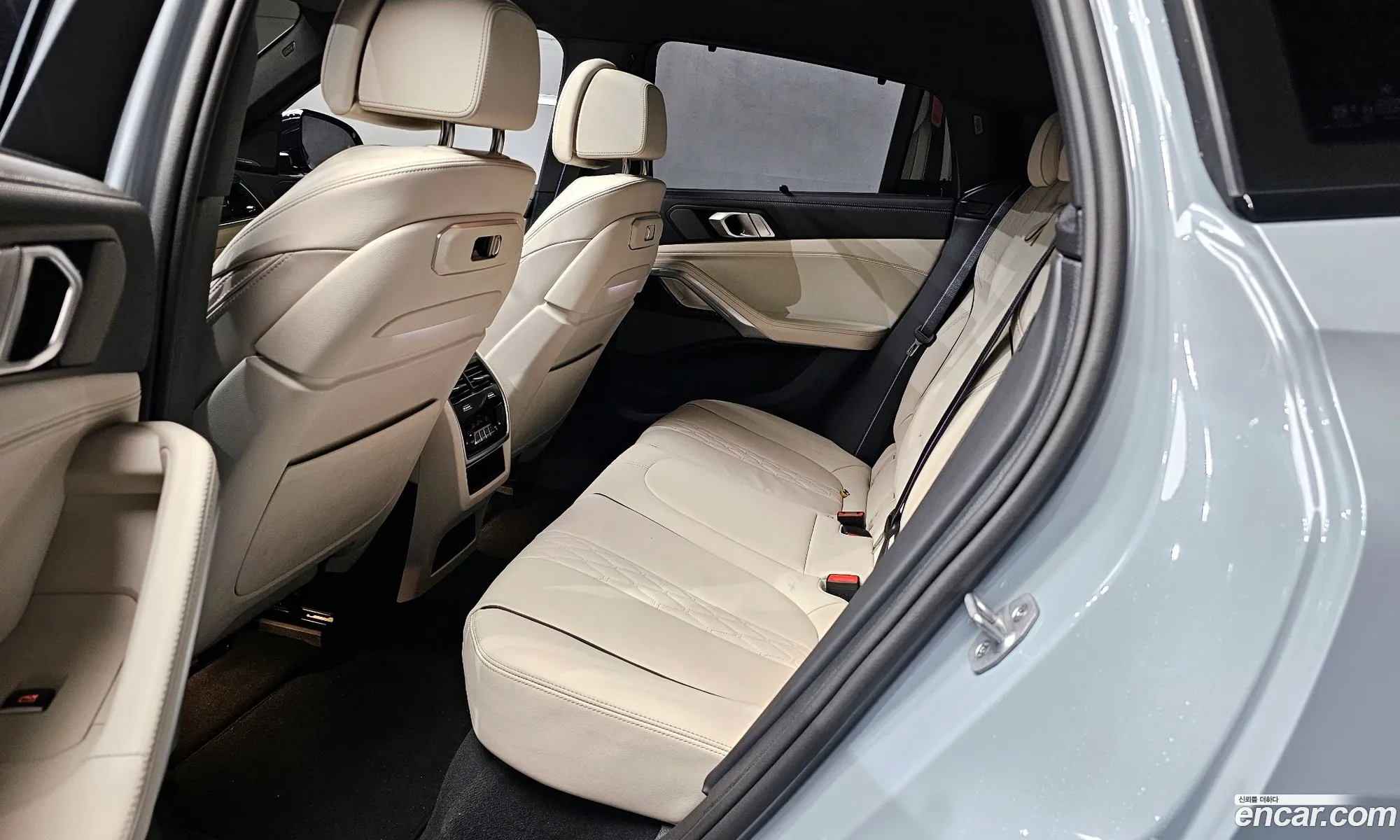 BMW X6 2025 WBA21EY00T9193352 — 26