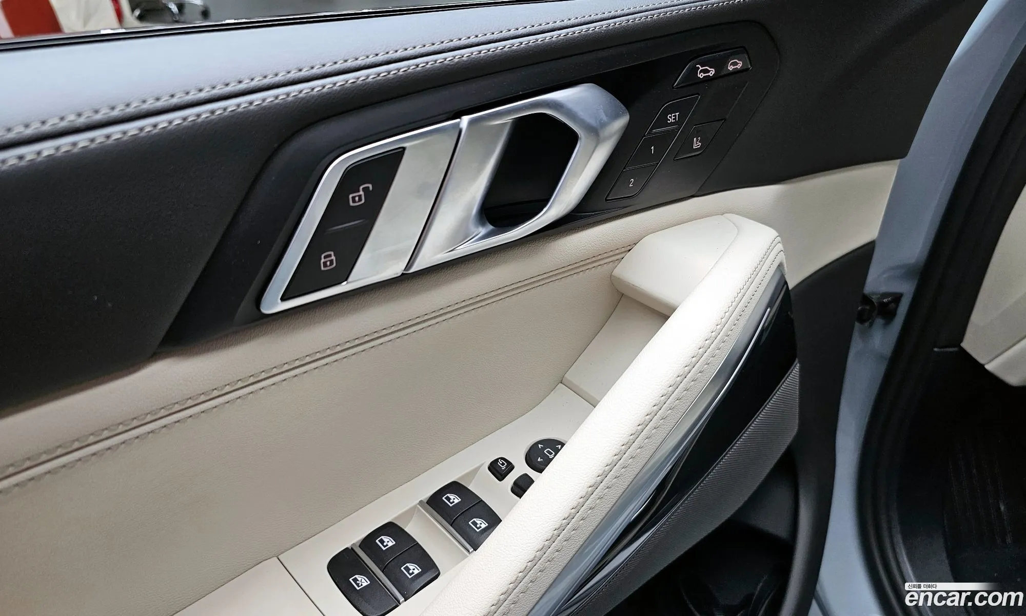 BMW X6 2025 WBA21EY00T9193352 — 8