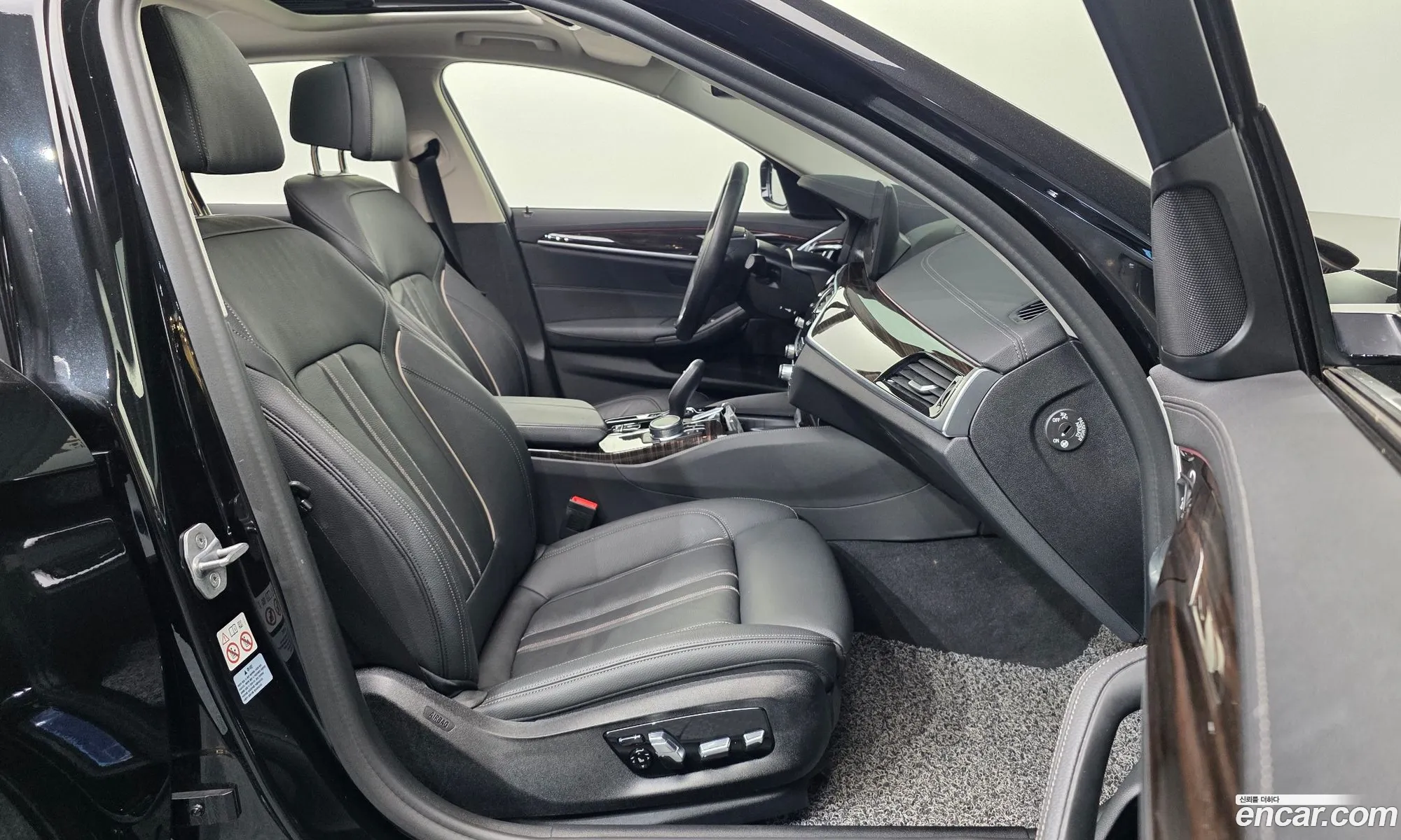 BMW 5 Series 2021 — 20