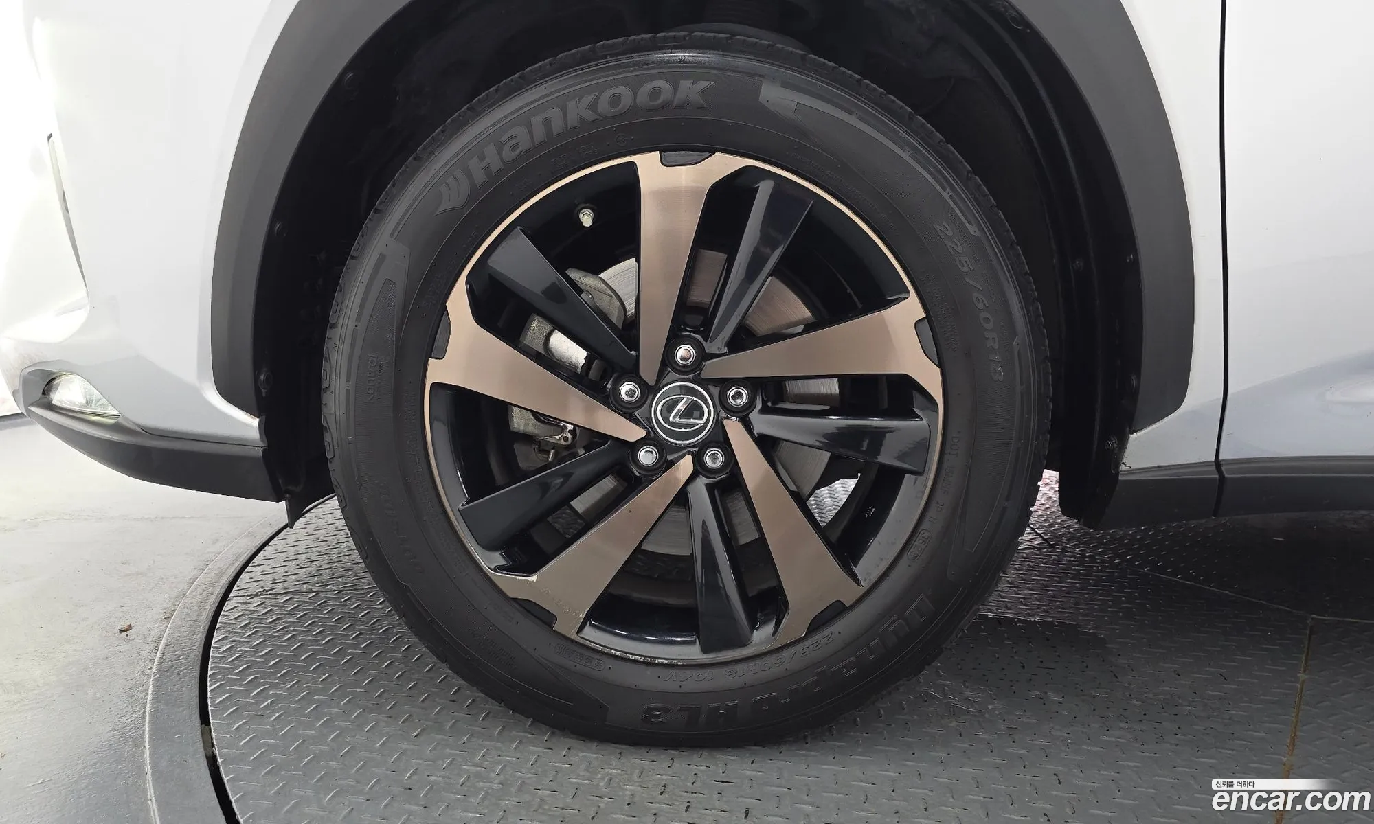 Lexus NX300h 2018 JTJBJRBZ8K2109414 — 11