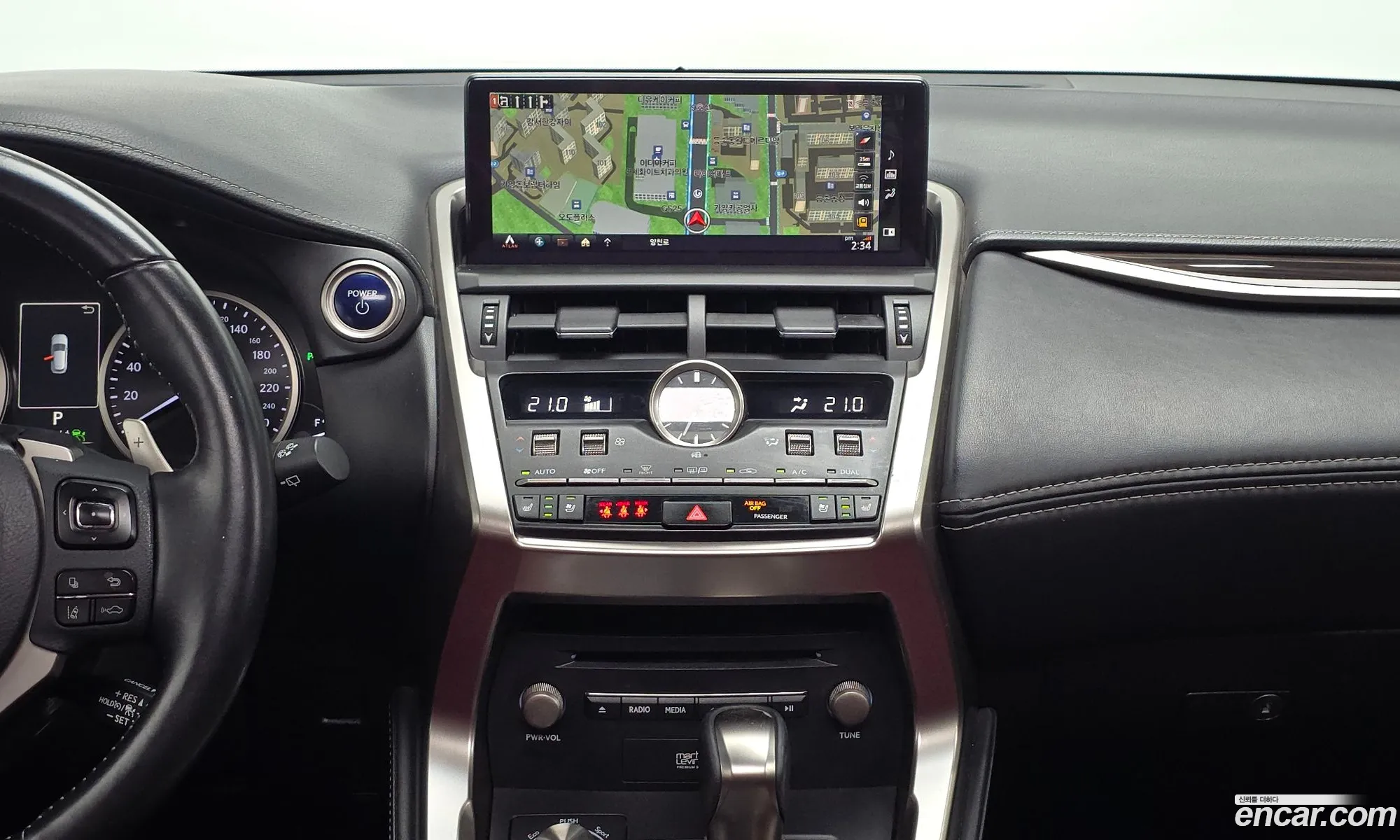 Lexus NX300h 2018 JTJBJRBZ8K2109414 — 8